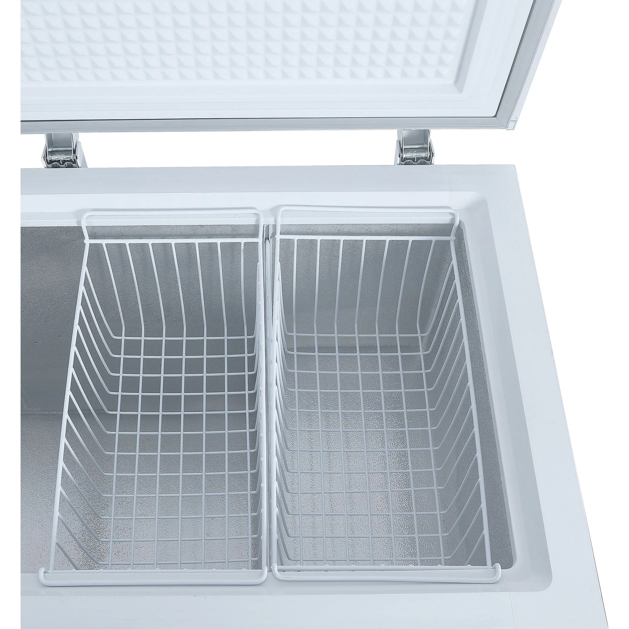 Danby 17.1 cu. ft. Chest Freezer 2 Door  -White (DCFM171A1WDB) - Image 5