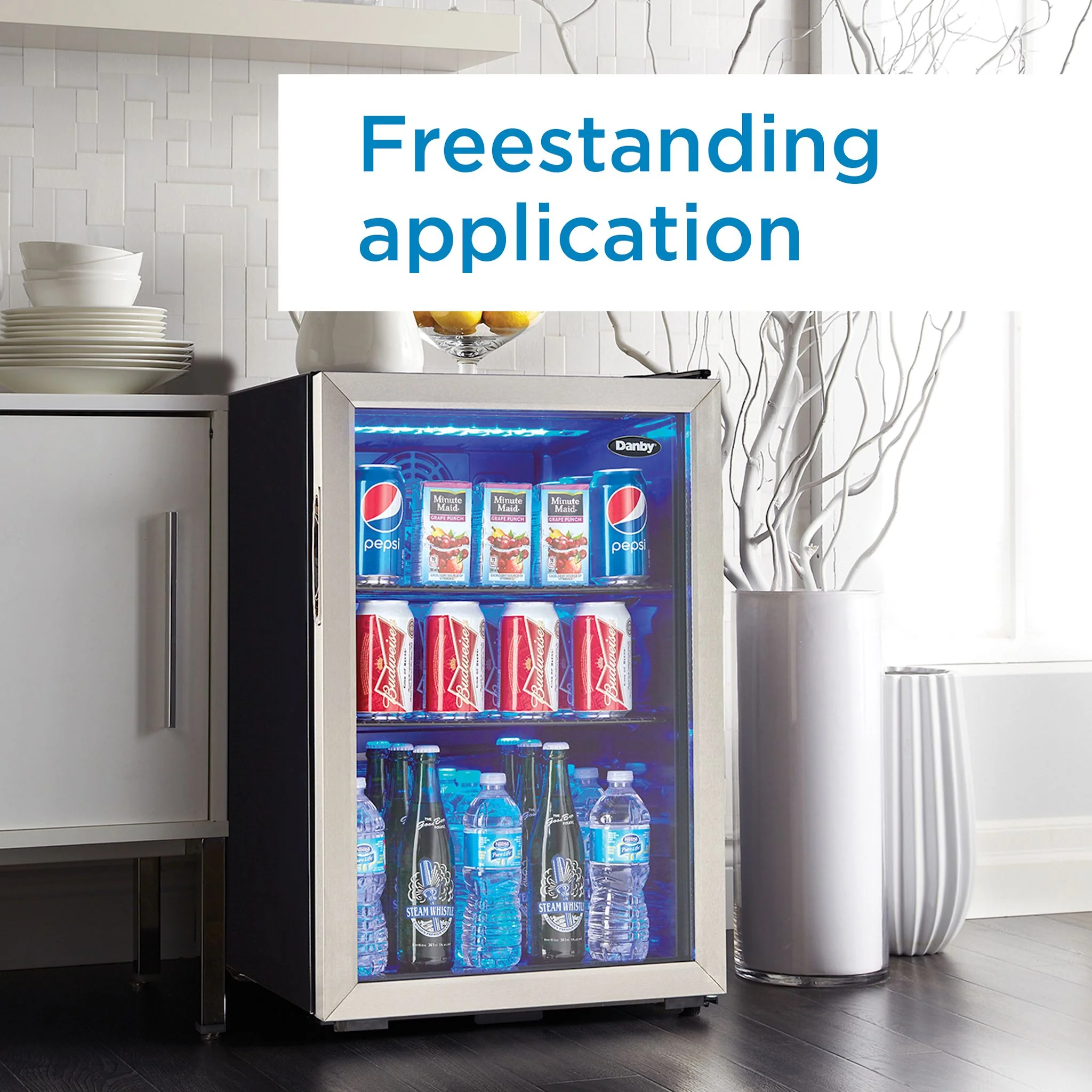 Danby 2.6 cu. ft. Free-Standing Beverage Center  -Stainless Steel (DBC026A1BSSDB) - Image 4