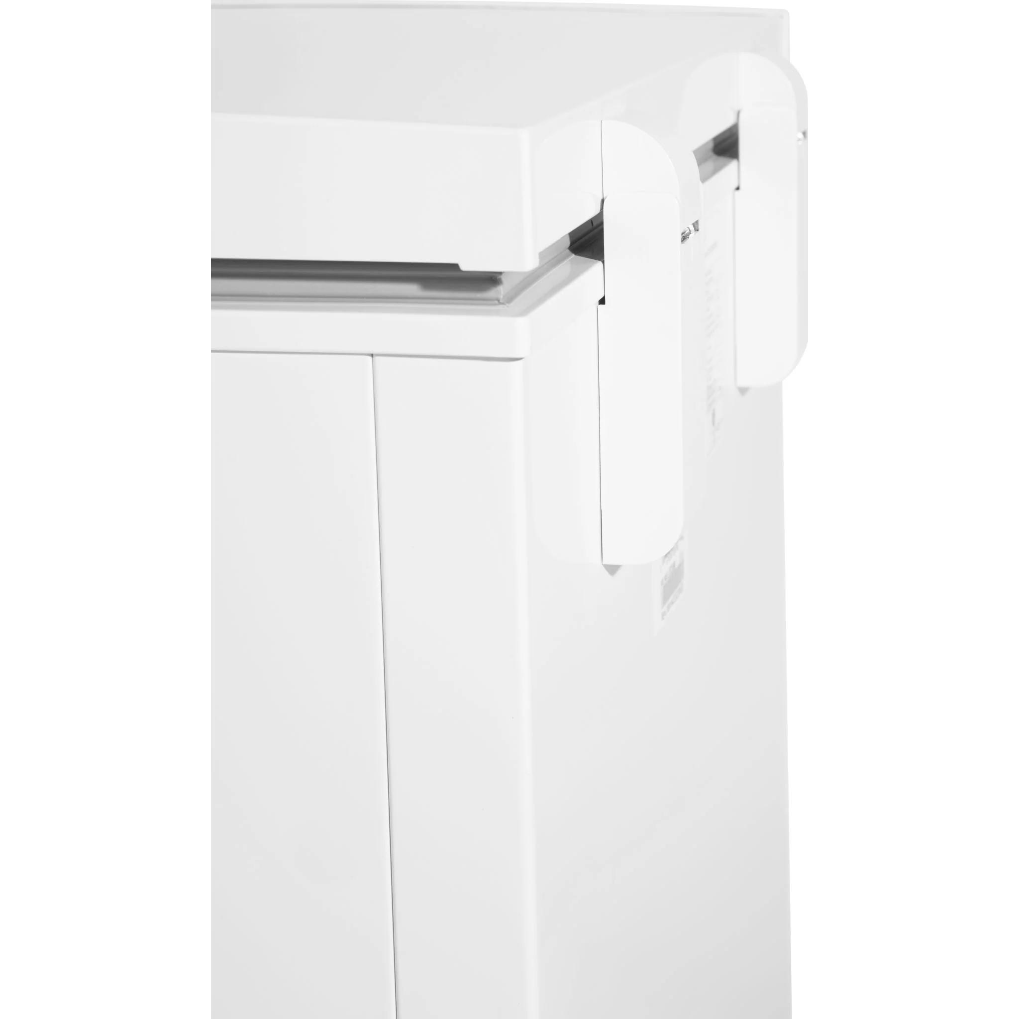 Danby 3.5 cu. ft. Square Model Chest Freezer  -White (DCF035A6WM) - Image 14
