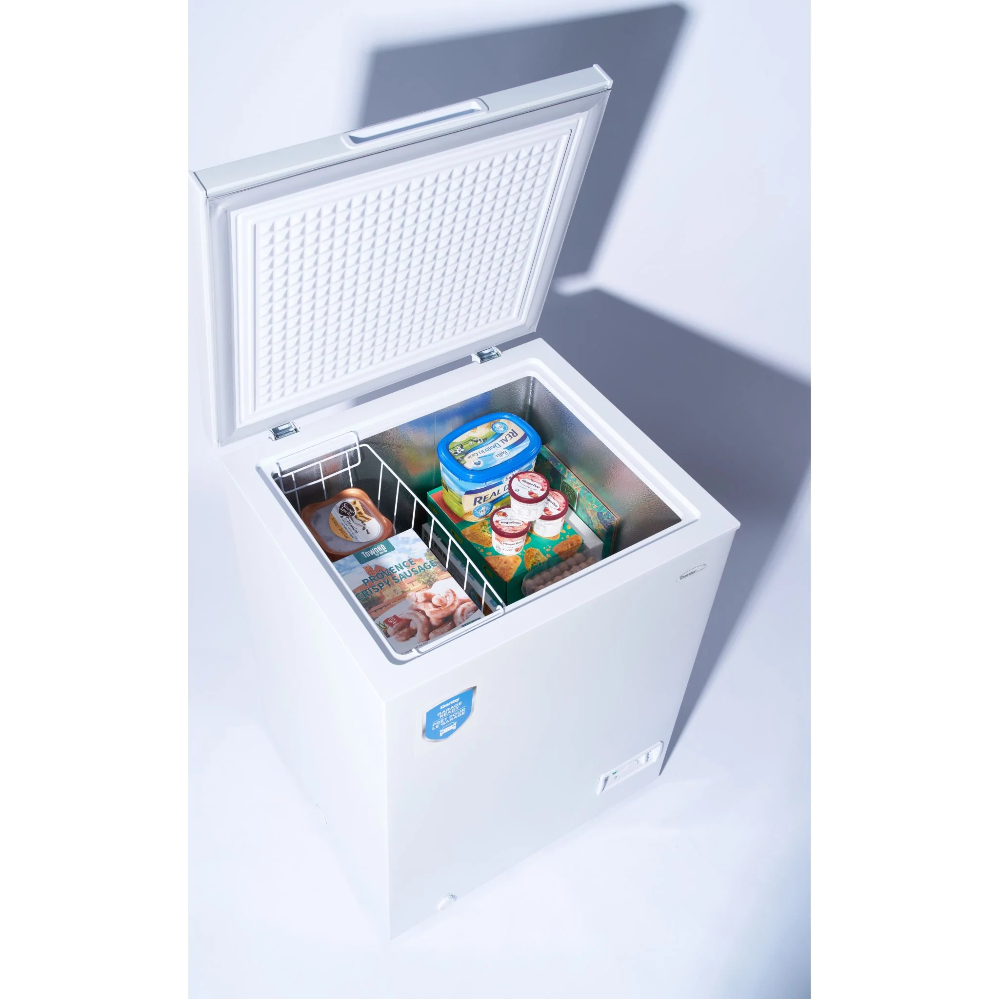 Danby 5.0 cu. ft. Square Model Chest Freezer DOE  -White (DCF050A6WM) - Image 11