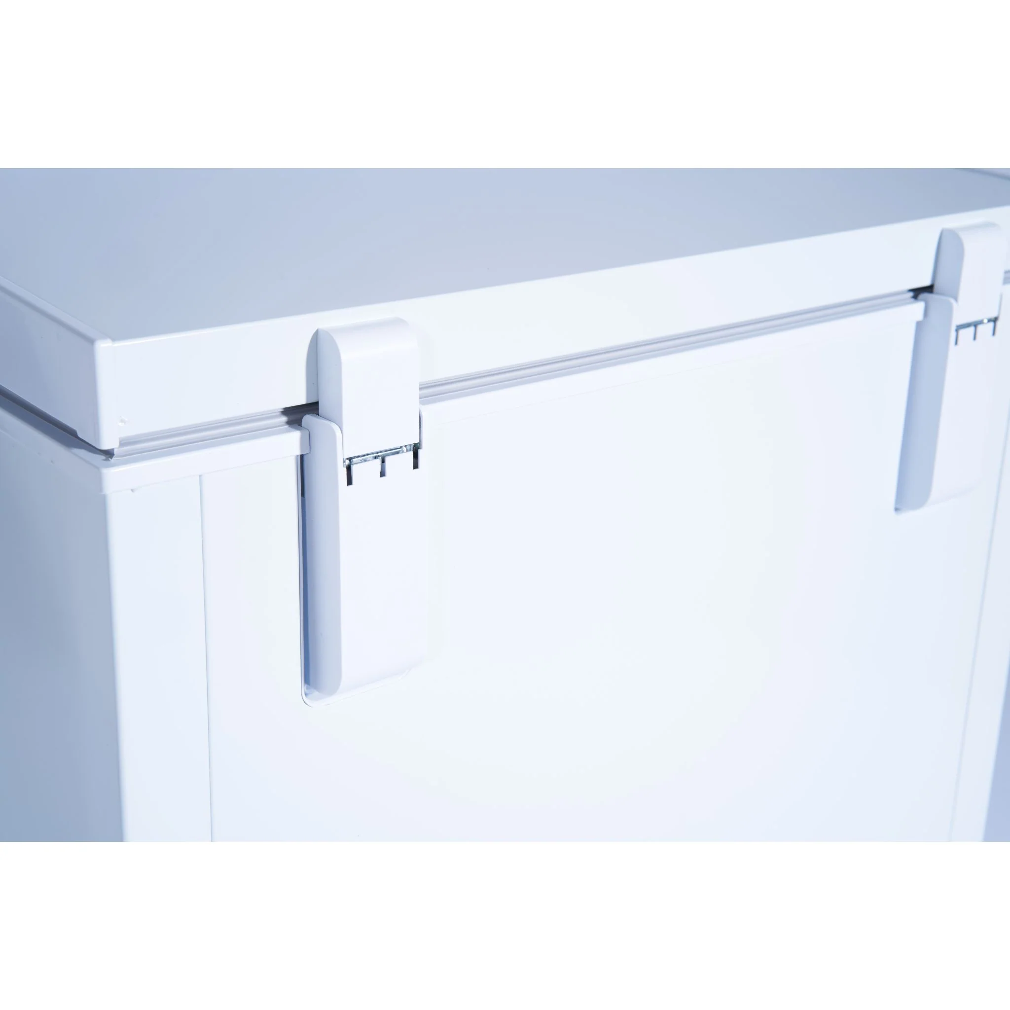 Danby 5.0 cu. ft. Square Model Chest Freezer DOE  -White (DCF050A6WM) - Image 15