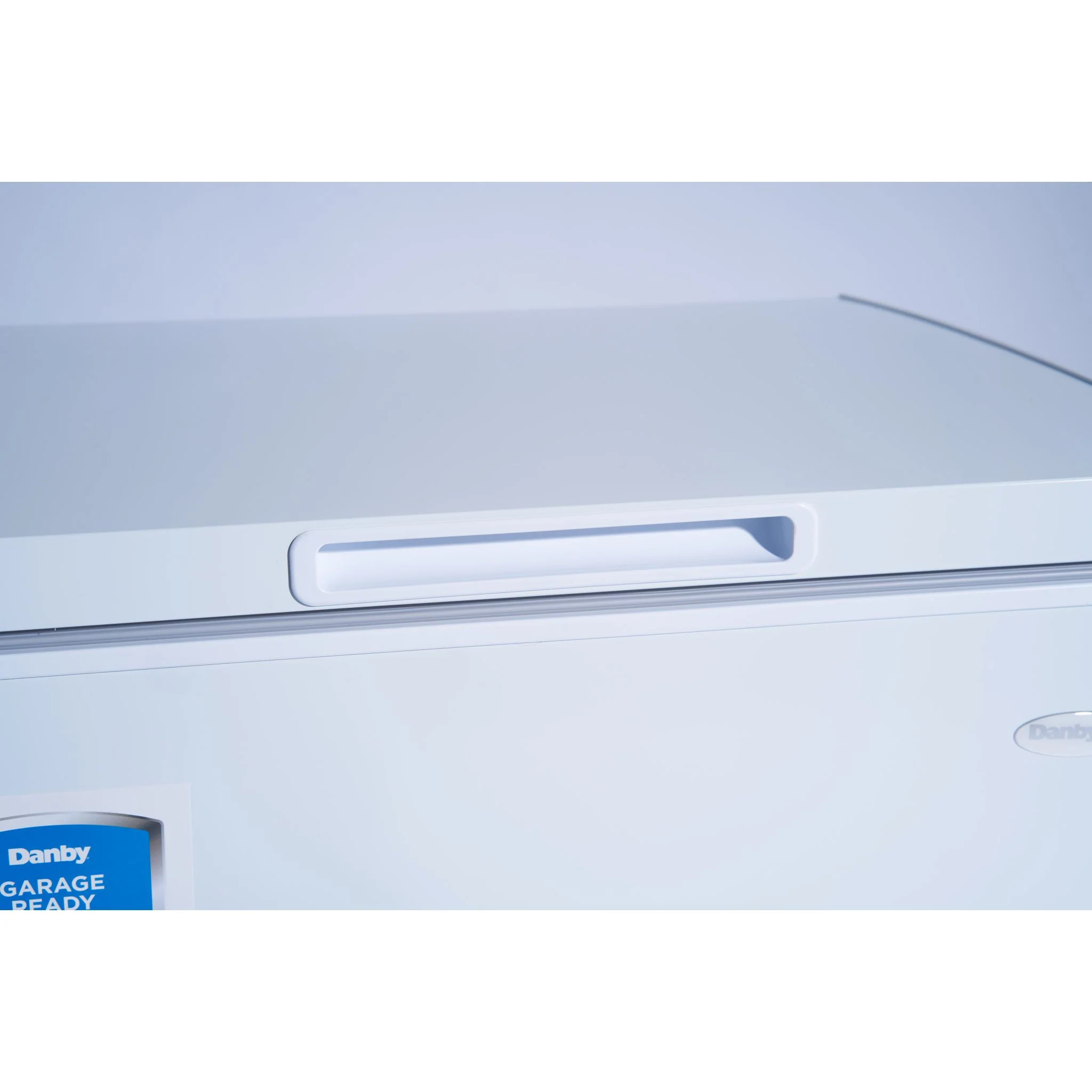 Danby 5.0 cu. ft. Square Model Chest Freezer DOE  -White (DCF050A6WM) - Image 18