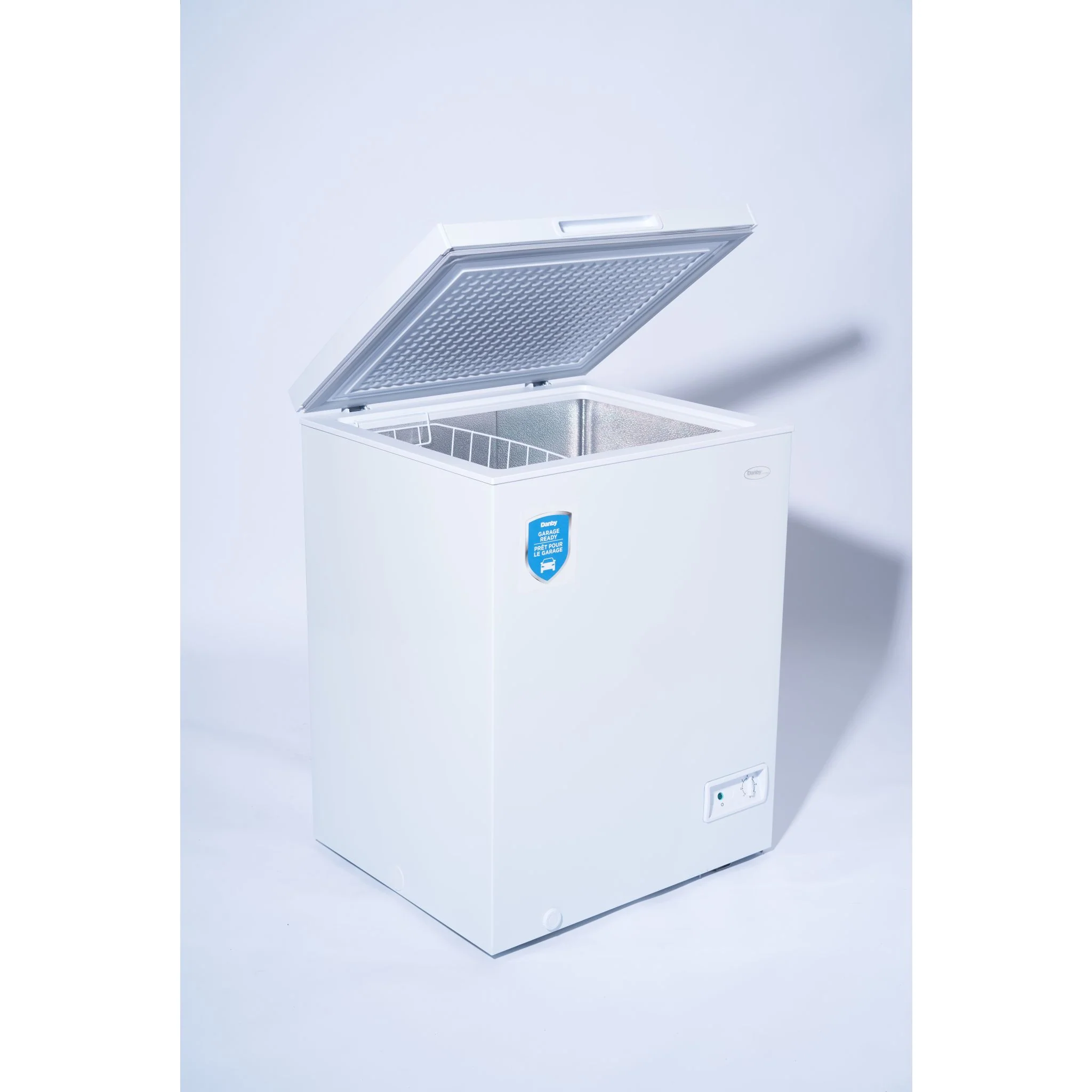 Danby 5.0 cu. ft. Square Model Chest Freezer DOE  -White (DCF050A6WM) - Image 22