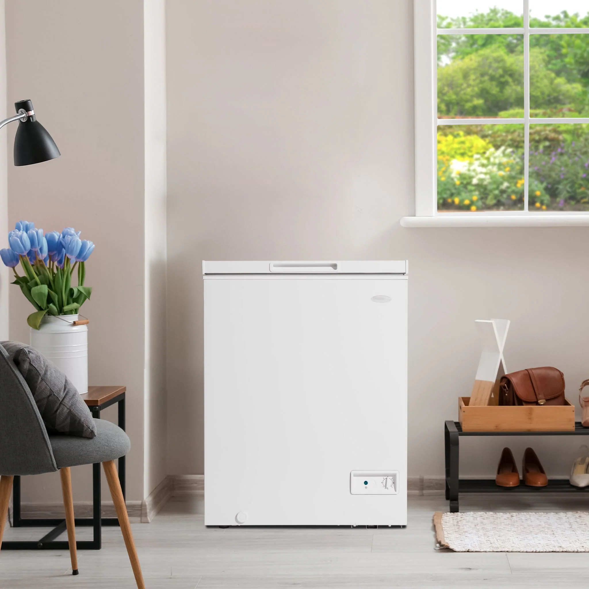 Danby 5.0 cu. ft. Square Model Chest Freezer DOE  -White (DCF050A6WM) - Image 24
