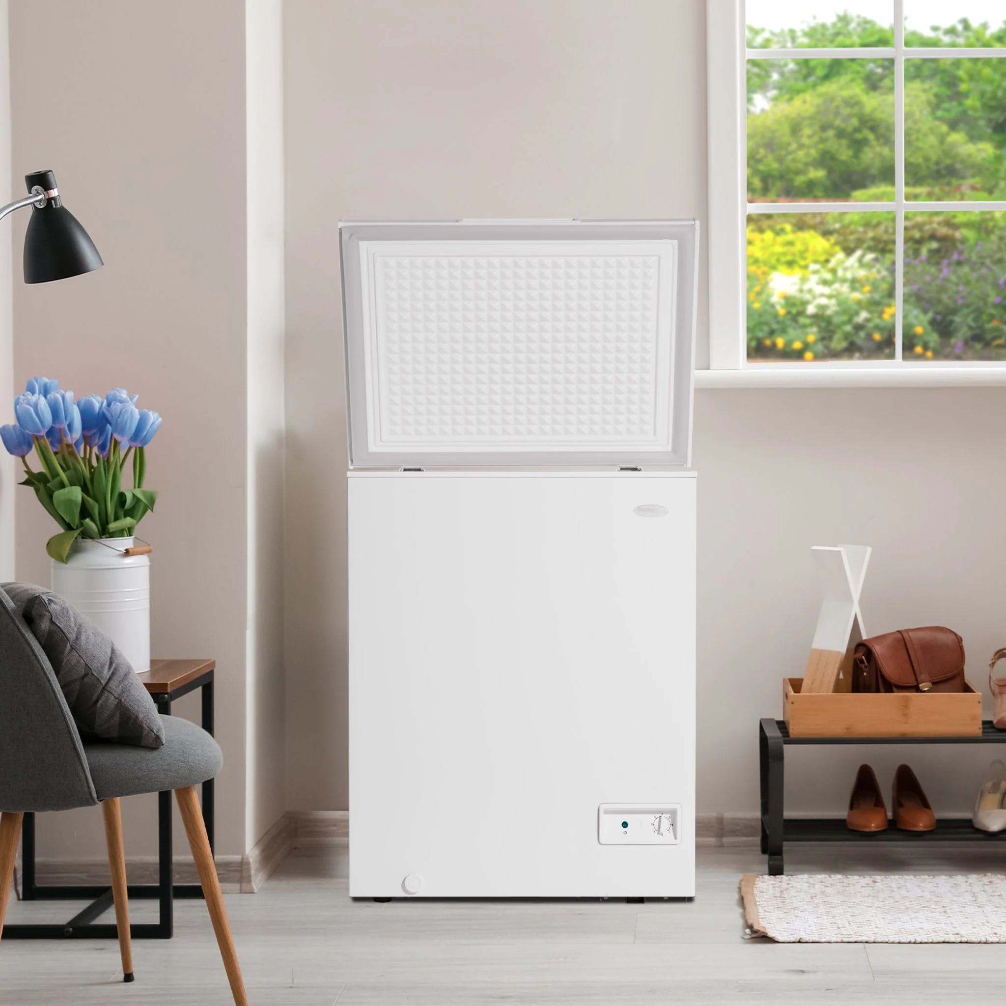 Danby 5.0 cu. ft. Square Model Chest Freezer DOE  -White (DCF050A6WM) - Image 25