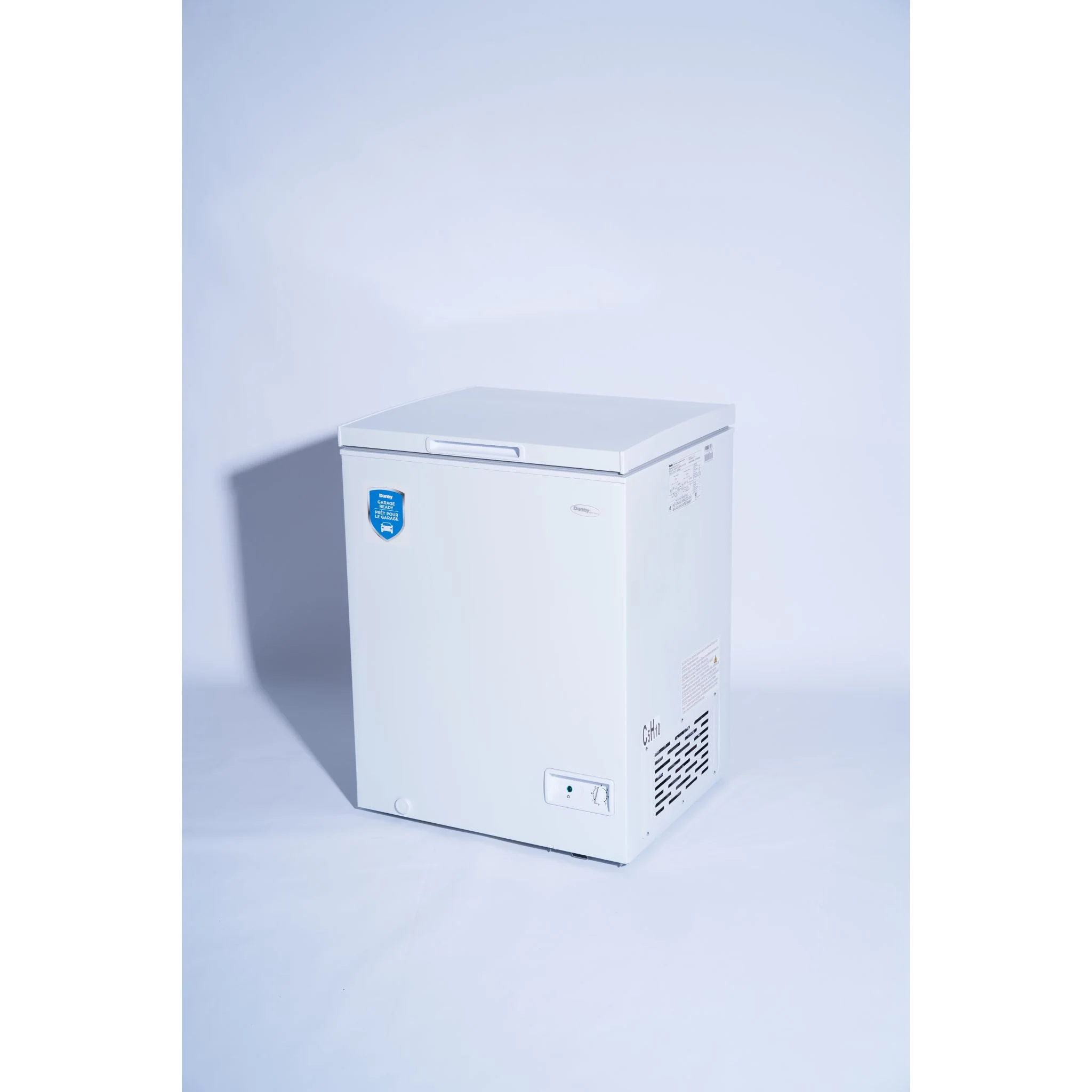 Danby 5.0 cu. ft. Square Model Chest Freezer DOE  -White (DCF050A6WM) - Image 8