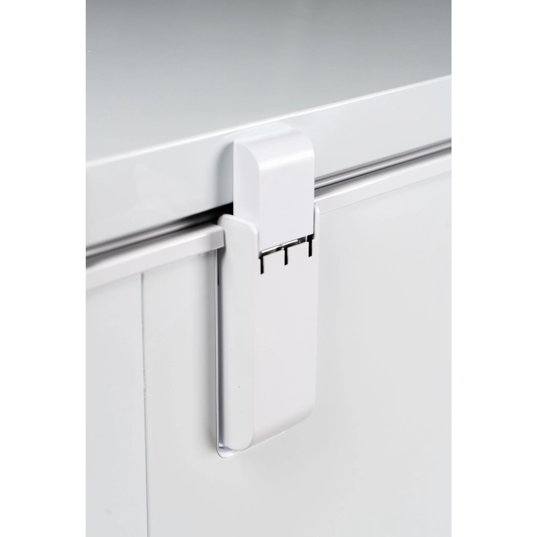 Danby 5.0 cu. ft. Square Model Chest Freezer  -White (DCF050A5WDB) - Image 16