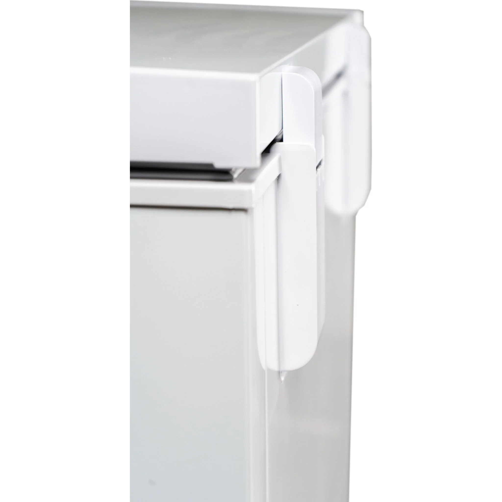Danby 5.0 cu. ft. Square Model Chest Freezer  -White (DCF050A5WDB) - Image 17