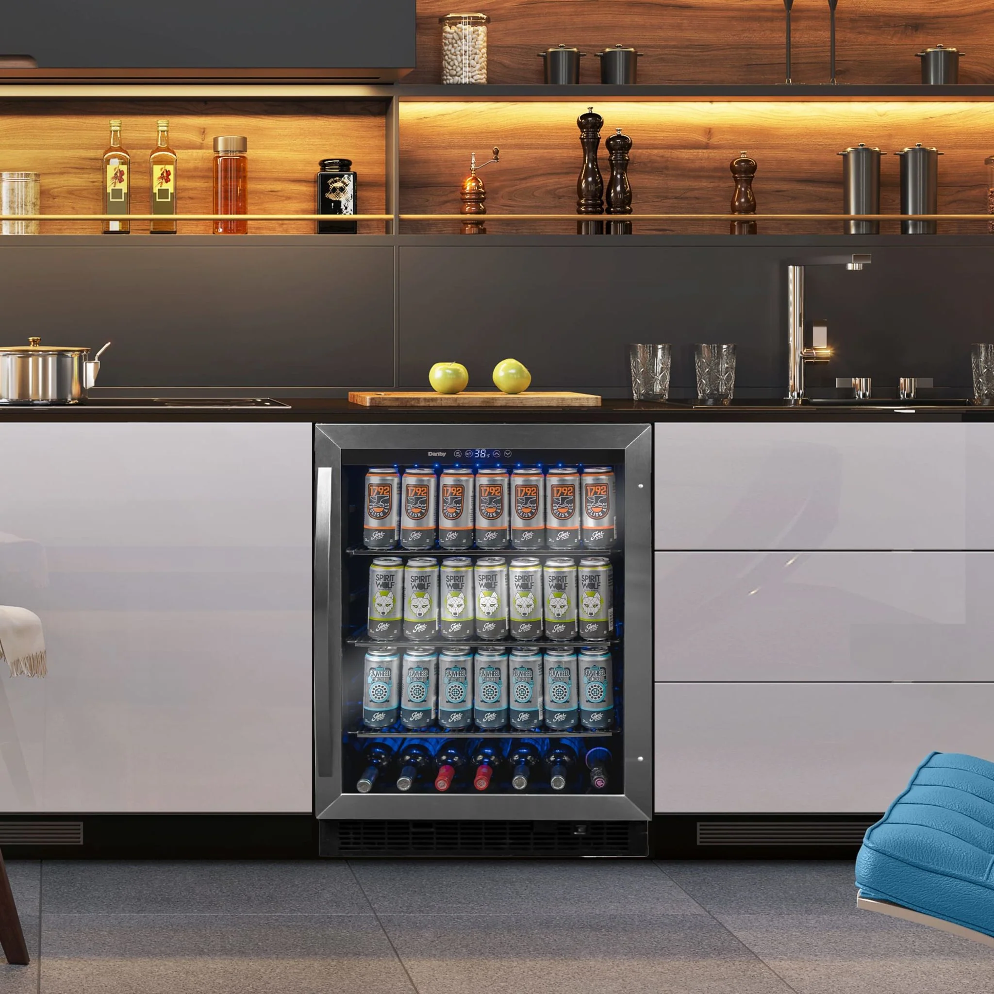 Danby 5.7 cu. ft. Built-In Beverage Center  -Stainless Steel (DBC057A1BSS) - Image 10