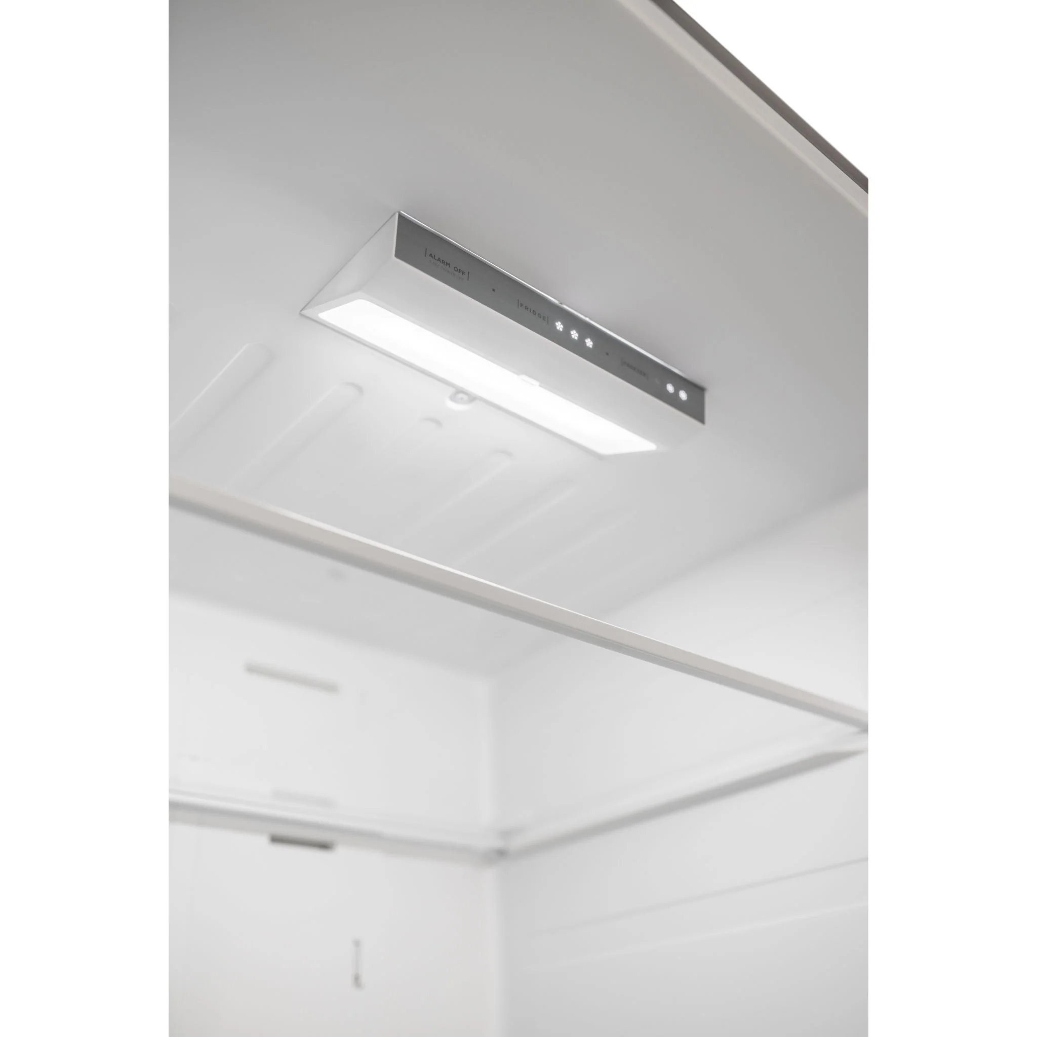 Danby Designer 18.7 cu. ft. Apartment Fridge Bottom Mount  -White (DBM187E1WDB) - Image 12