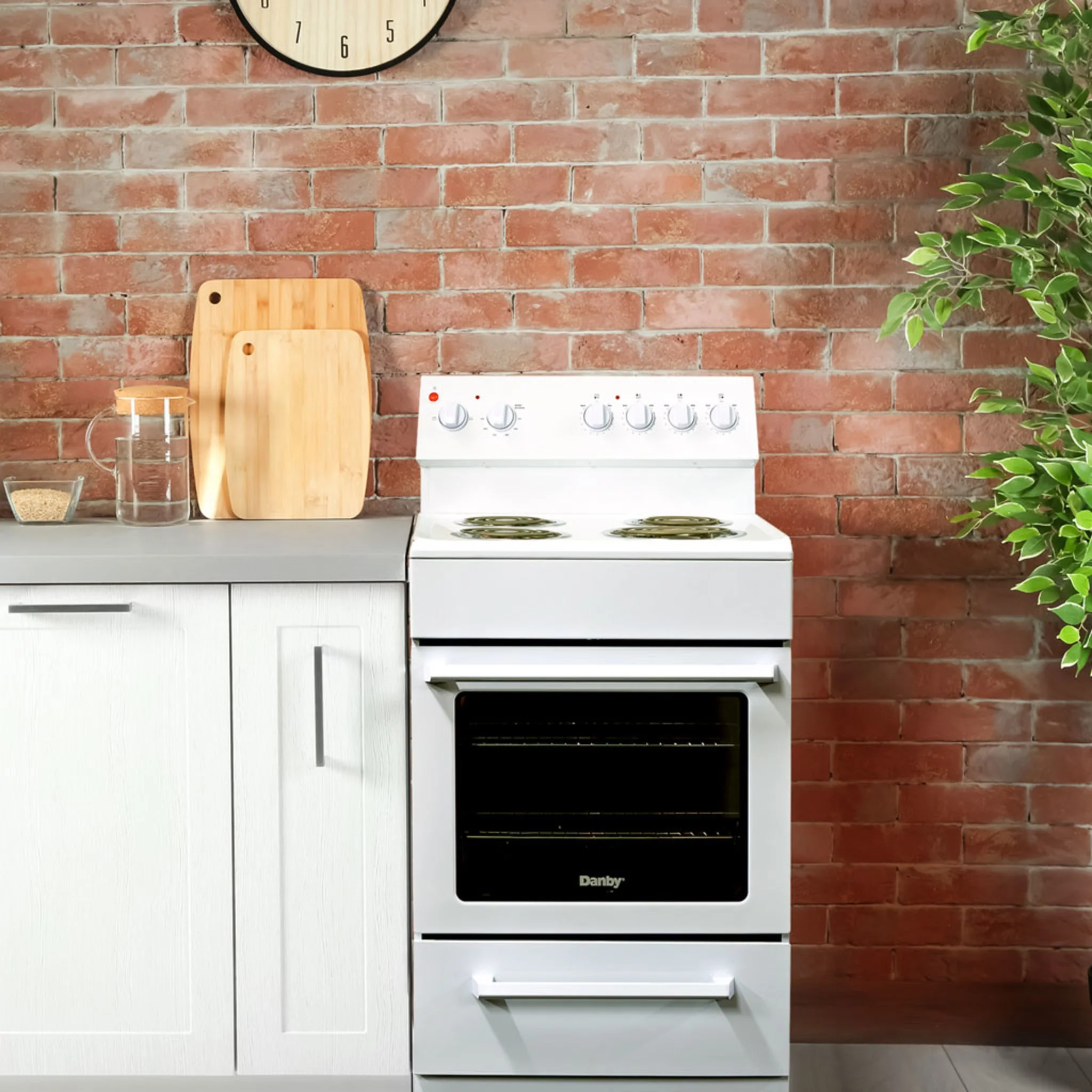 Danby Electric Range (DER240B1WC) - White - Image 16