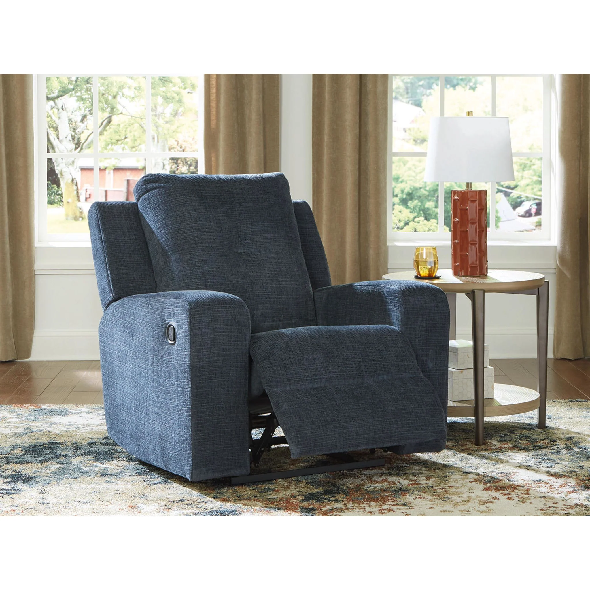 Danum Recliner - Image 7