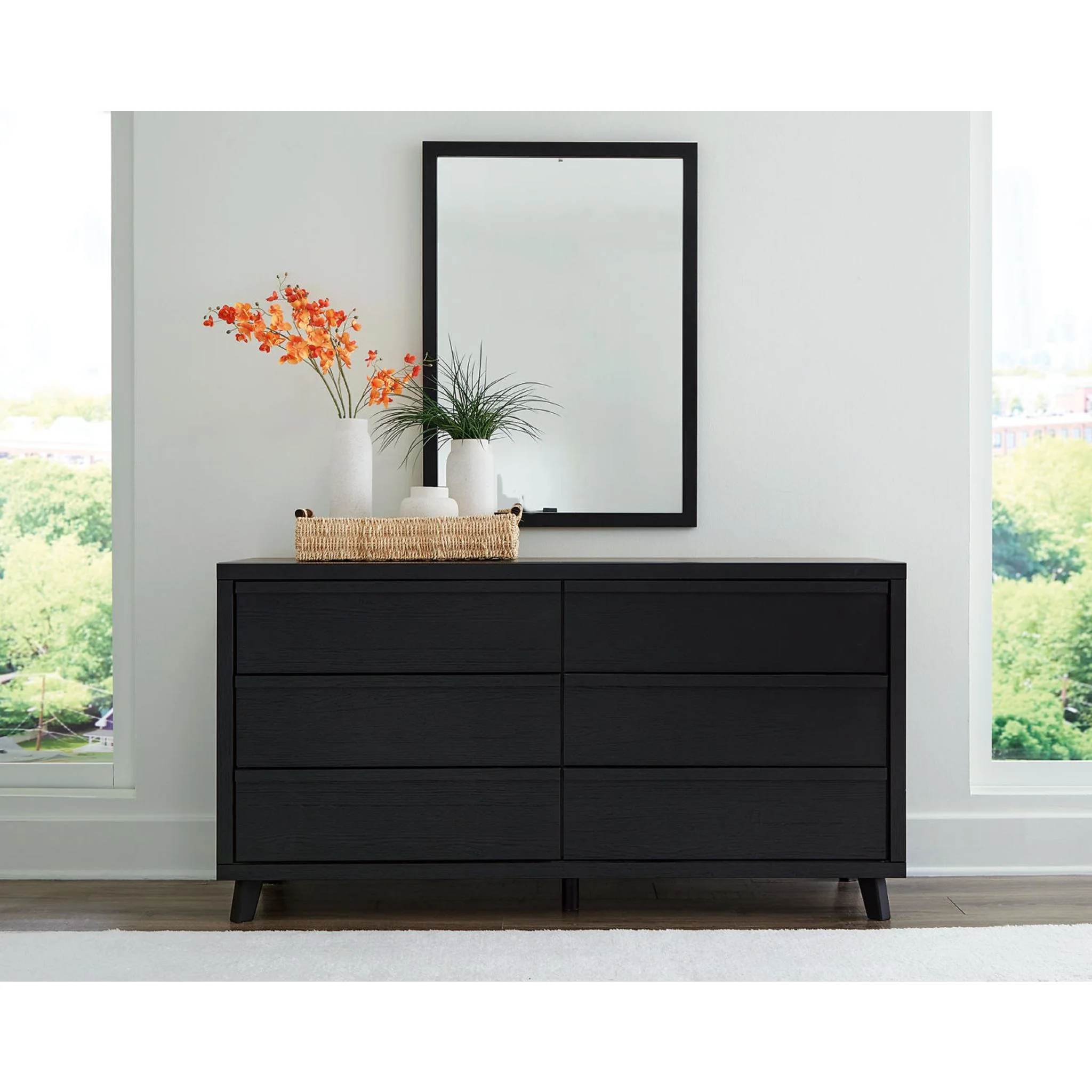 Danziar 5 Piece Queen Platform Bedroom - Image 17