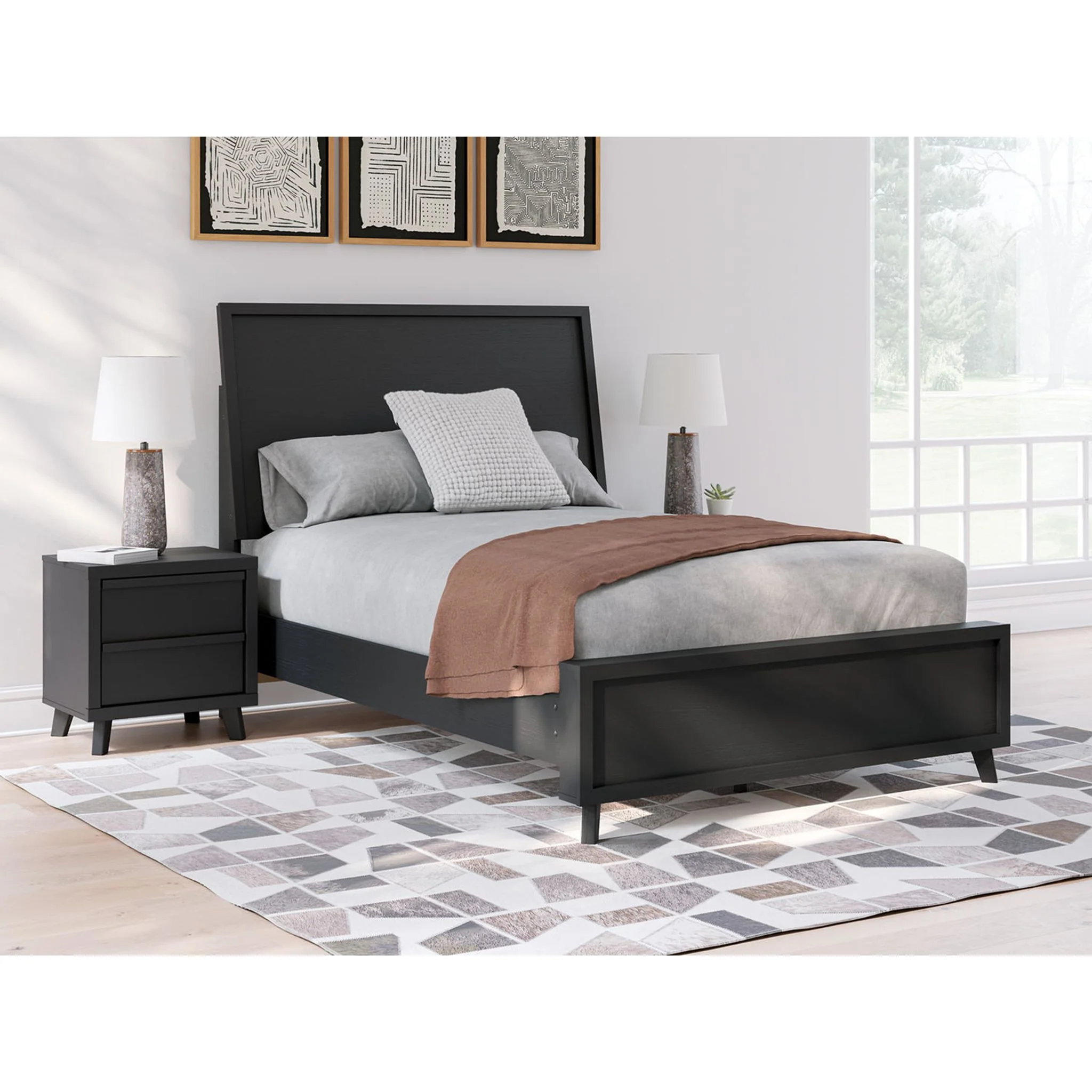 Danziar Full Platform Bed - Image 2