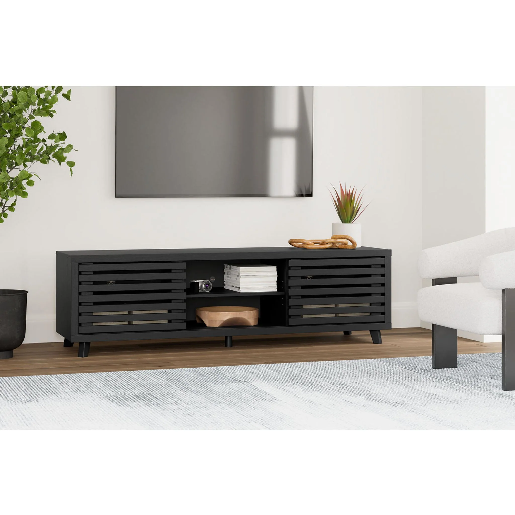 Danziar TV Stand - Image 2