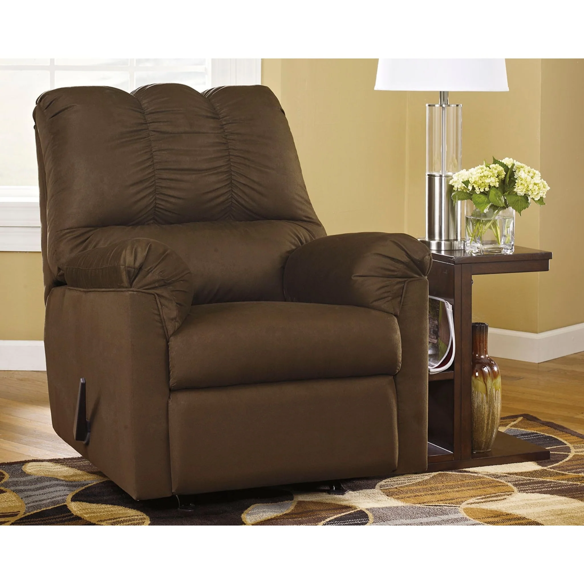 Darcy Rocker Recliner - Image 2