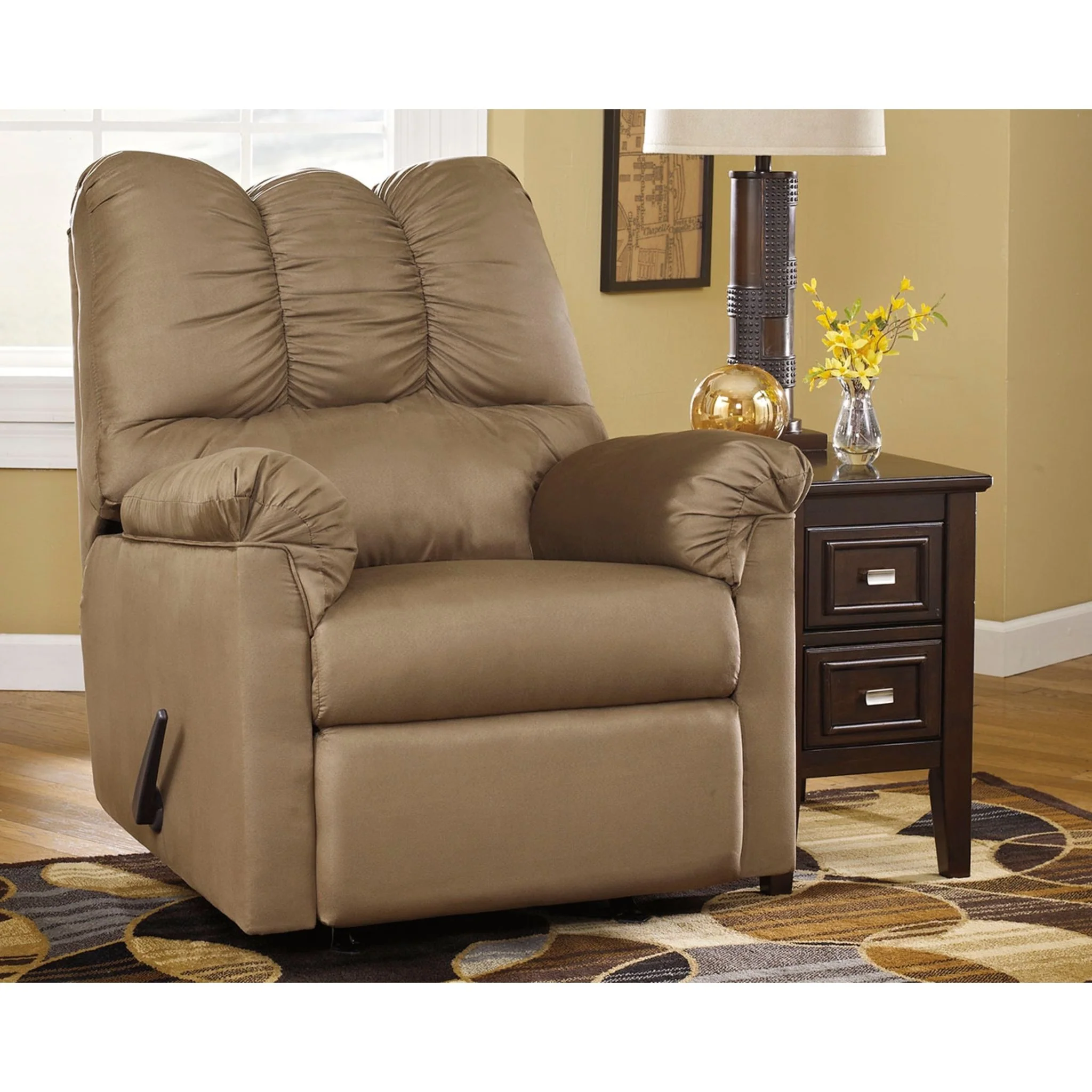 Darcy Rocker Recliner - Image 2