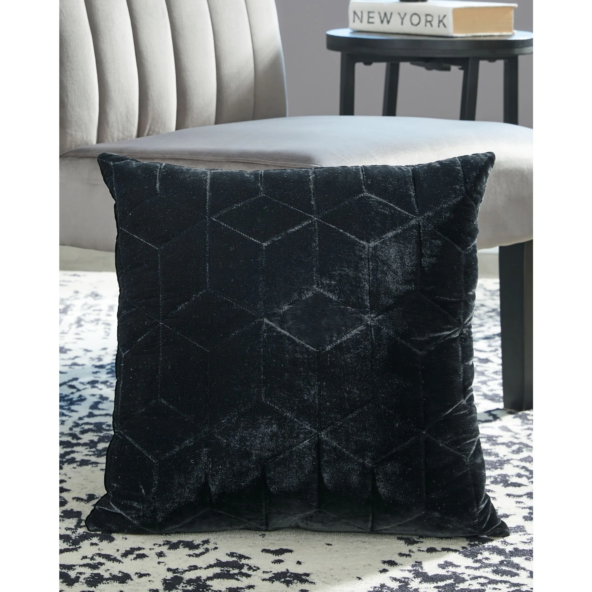 Darleigh Accent Pillow - Image 2