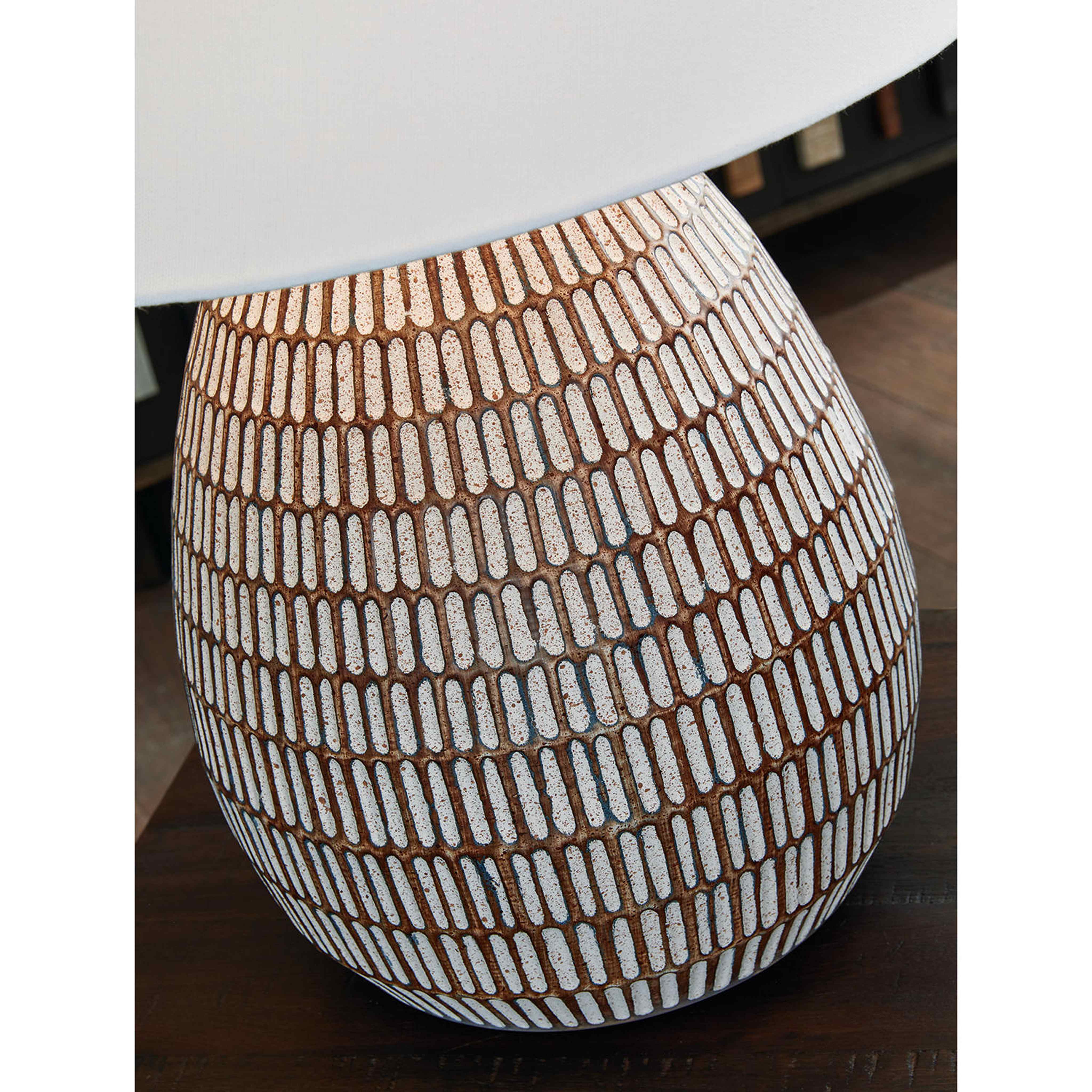 Darrich Table Lamp - Image 5