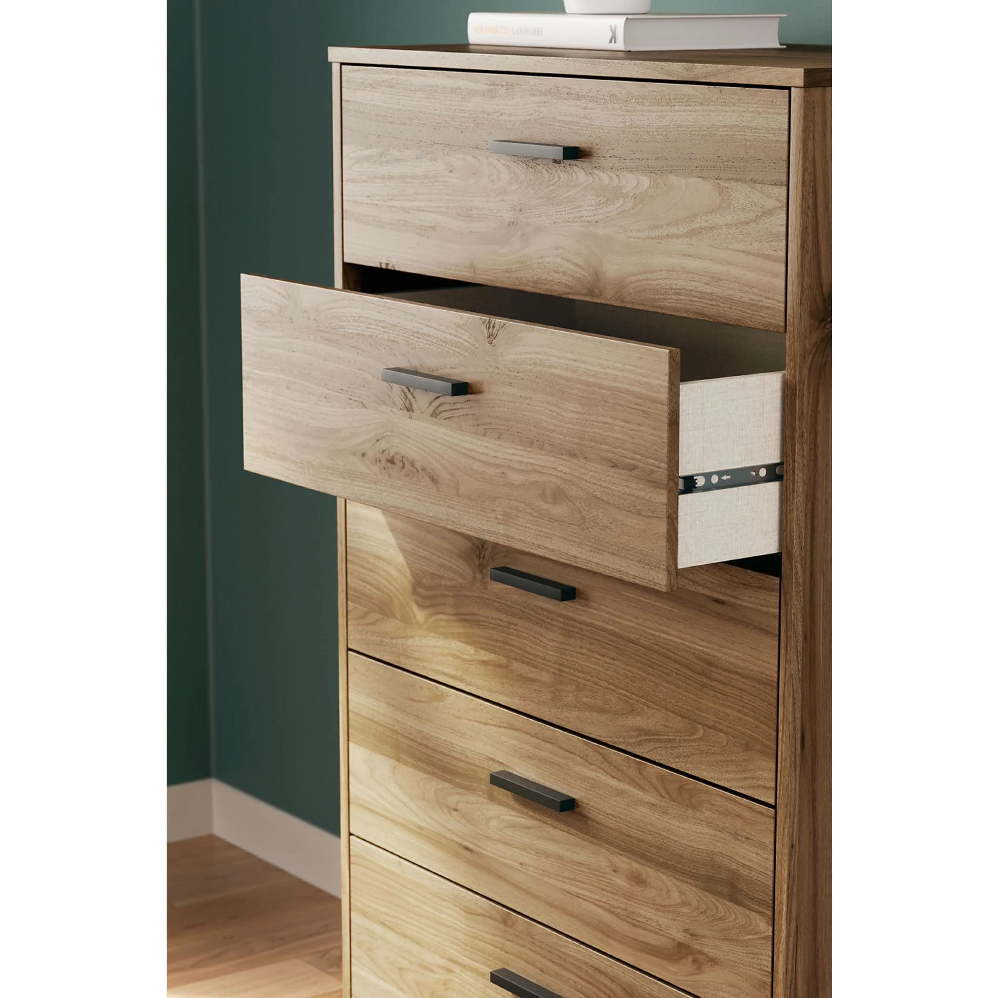 Deanlow Chest - Image 6