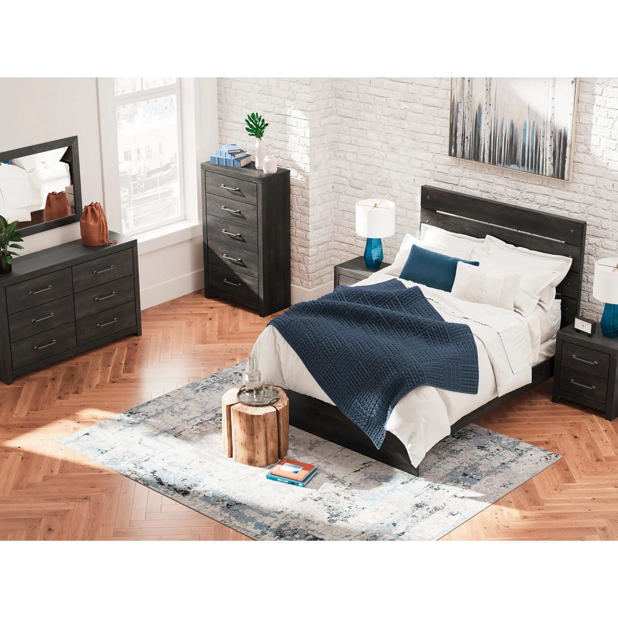 Delmorta Queen Panel Bed - Image 5