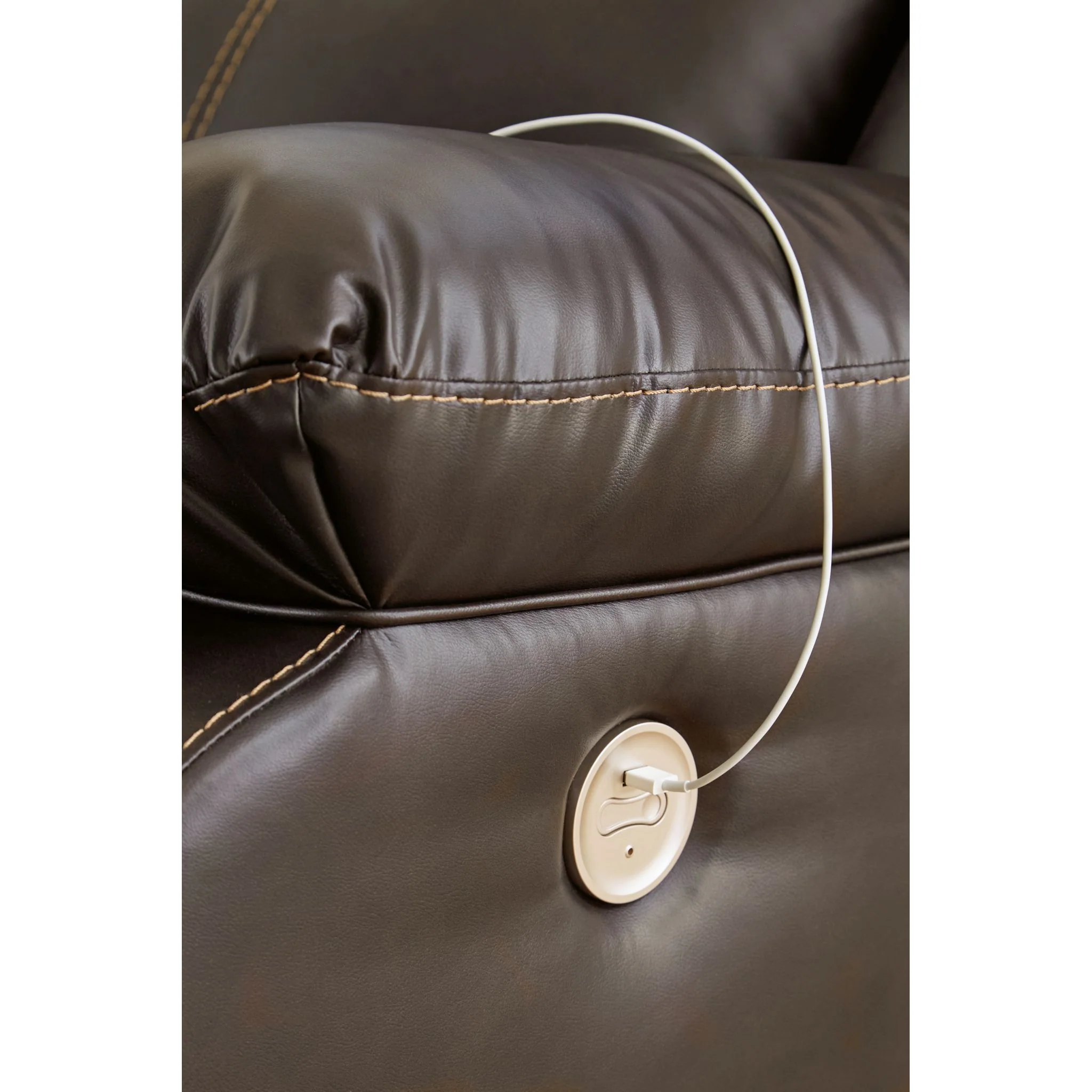 Denoron Reclining Loveseat with Power - Image 8
