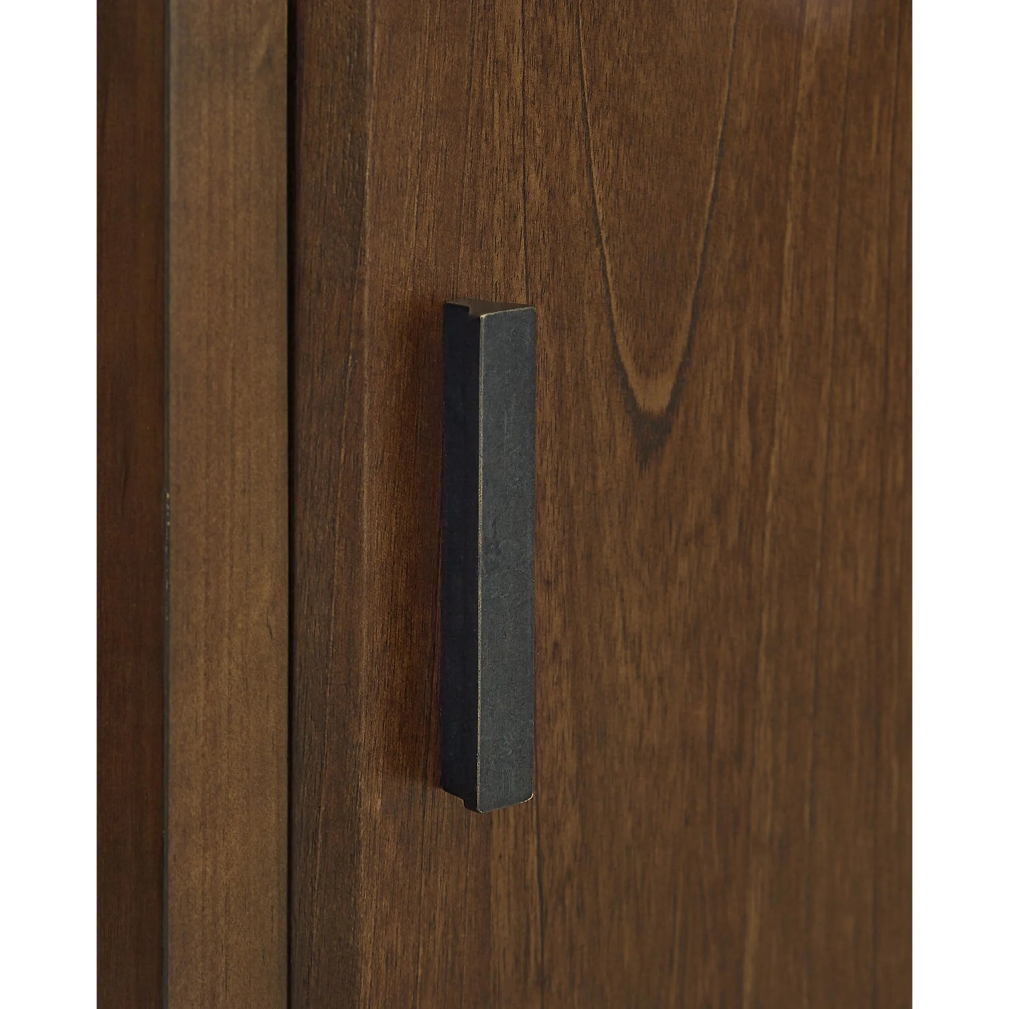 Devonsted Chairside End Table - Image 18