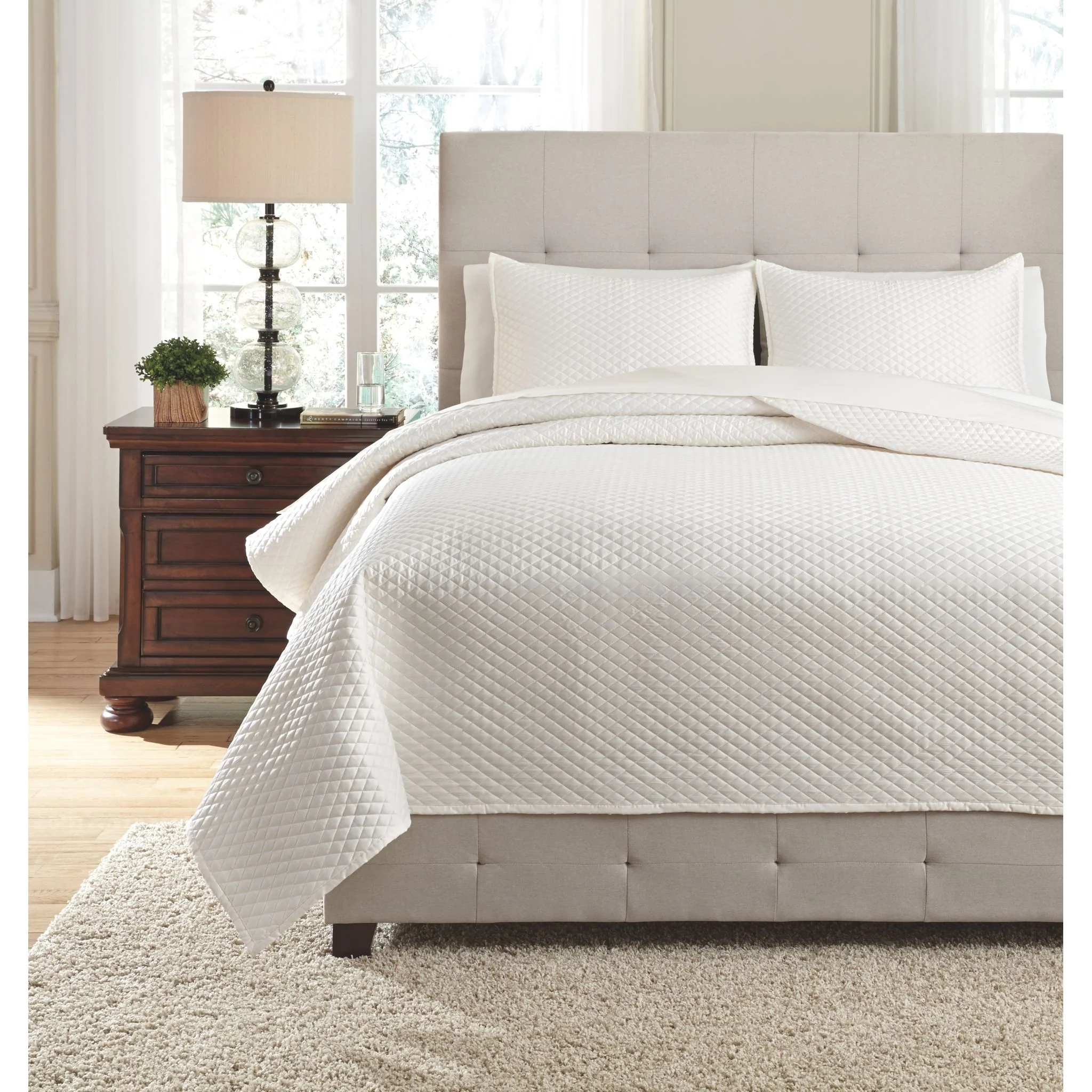 Dietrick King Quilt Set - Image 3