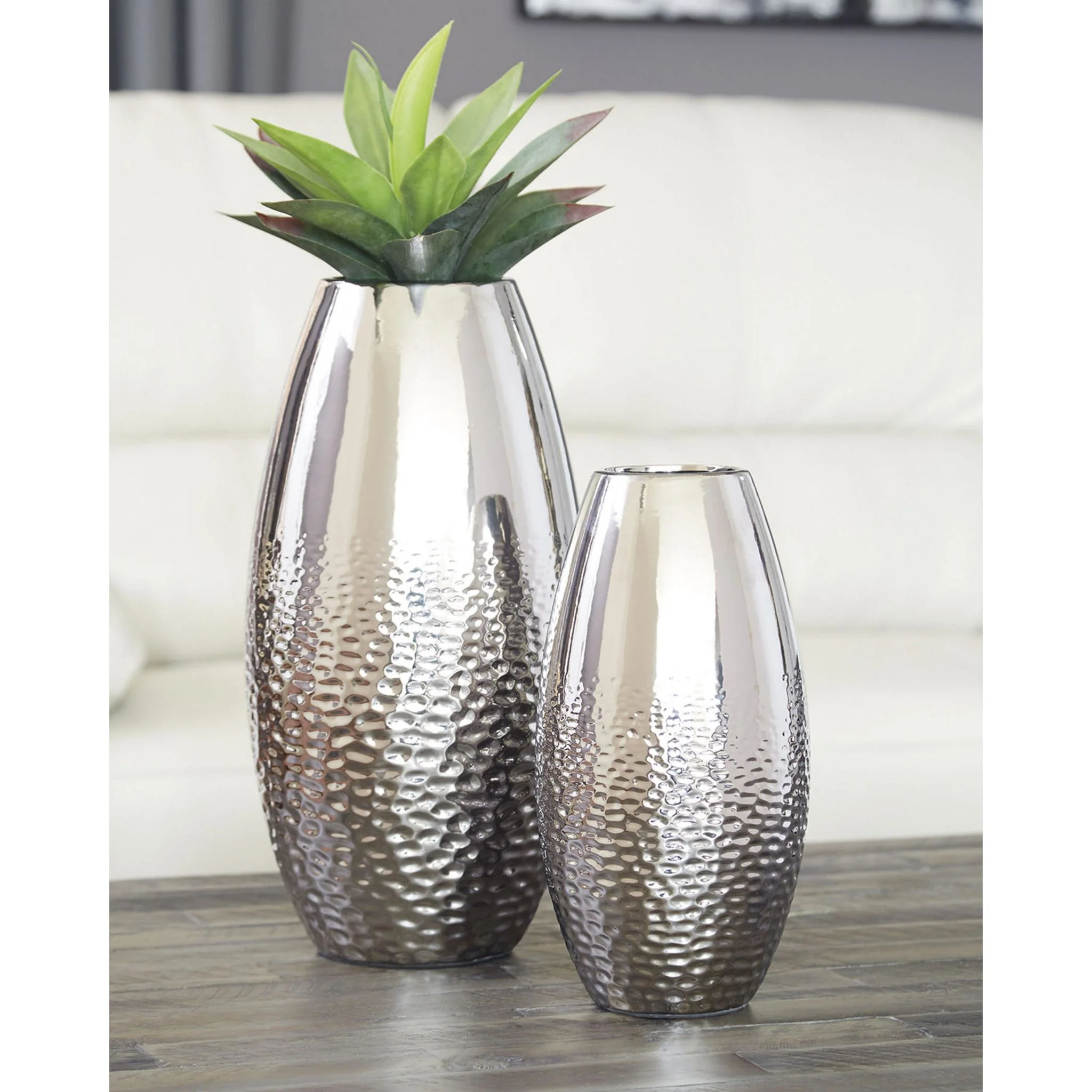 Dinesh Vase (Set of 2) - Image 3