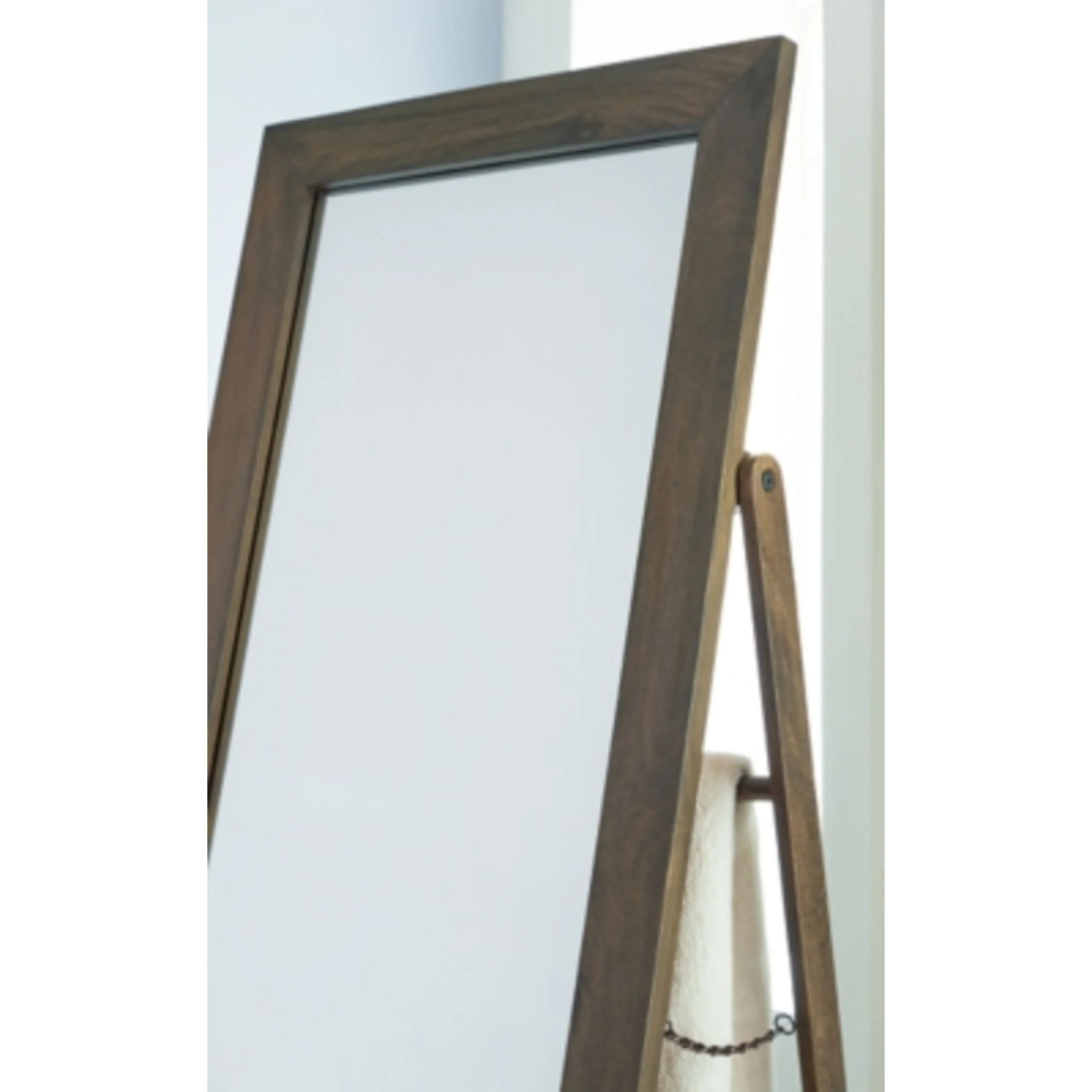 Dirkins Floor Mirror - Image 4