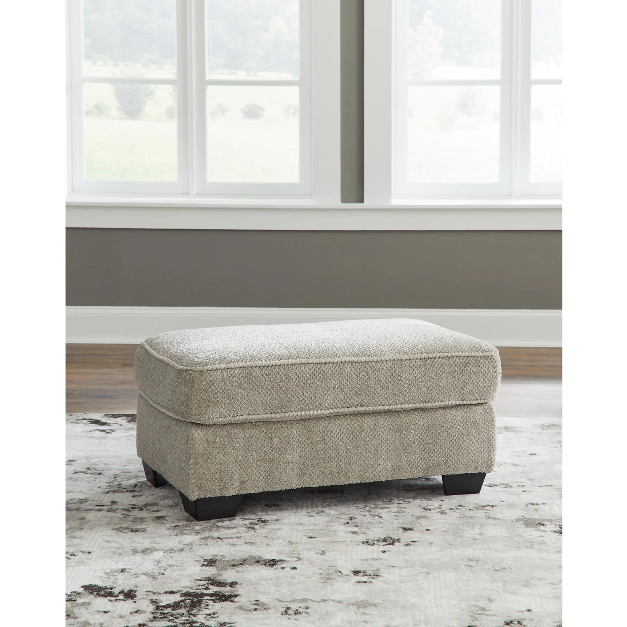 Discota-Exclusive Ottoman - Image 2