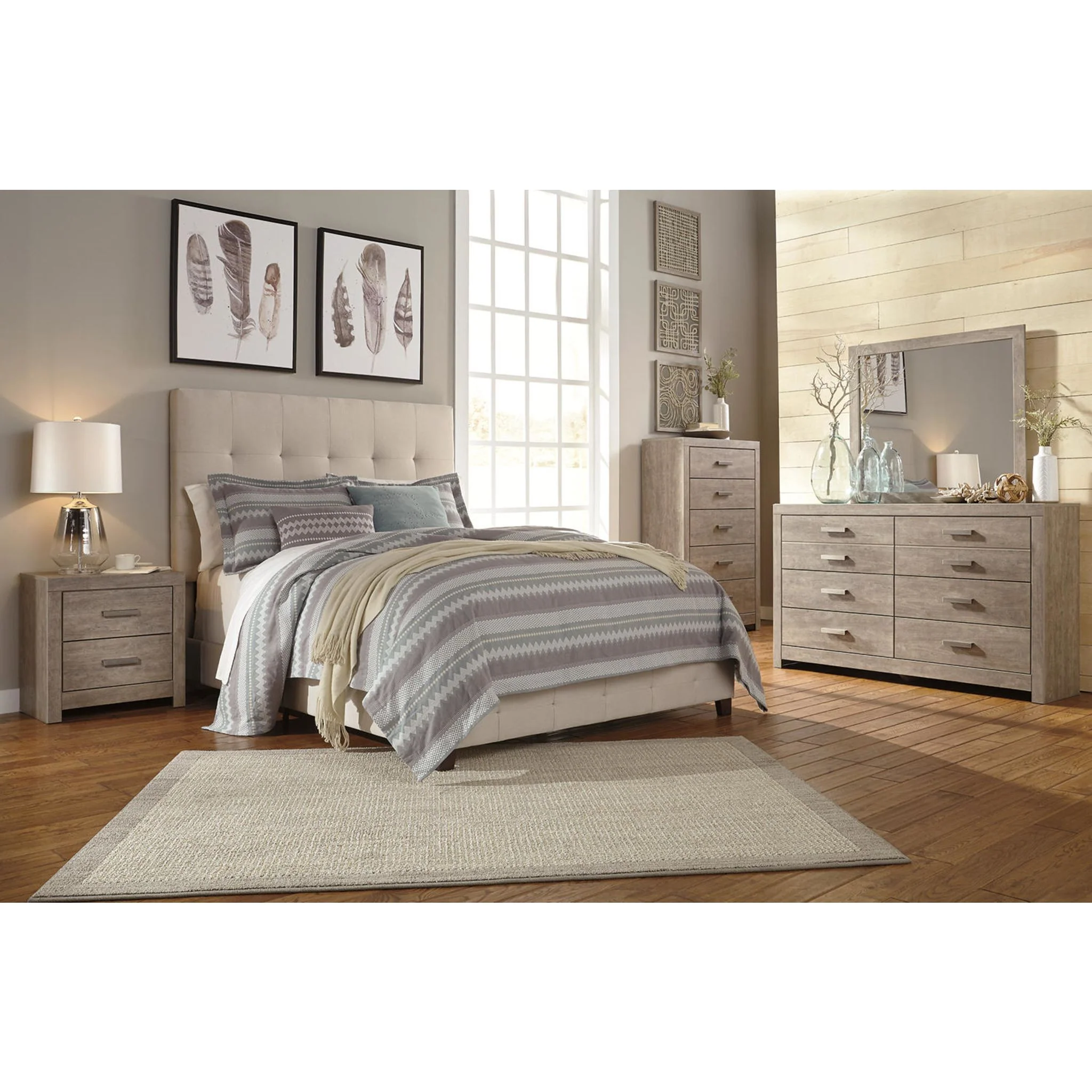 Dolante Upholstered Bed - Image 11
