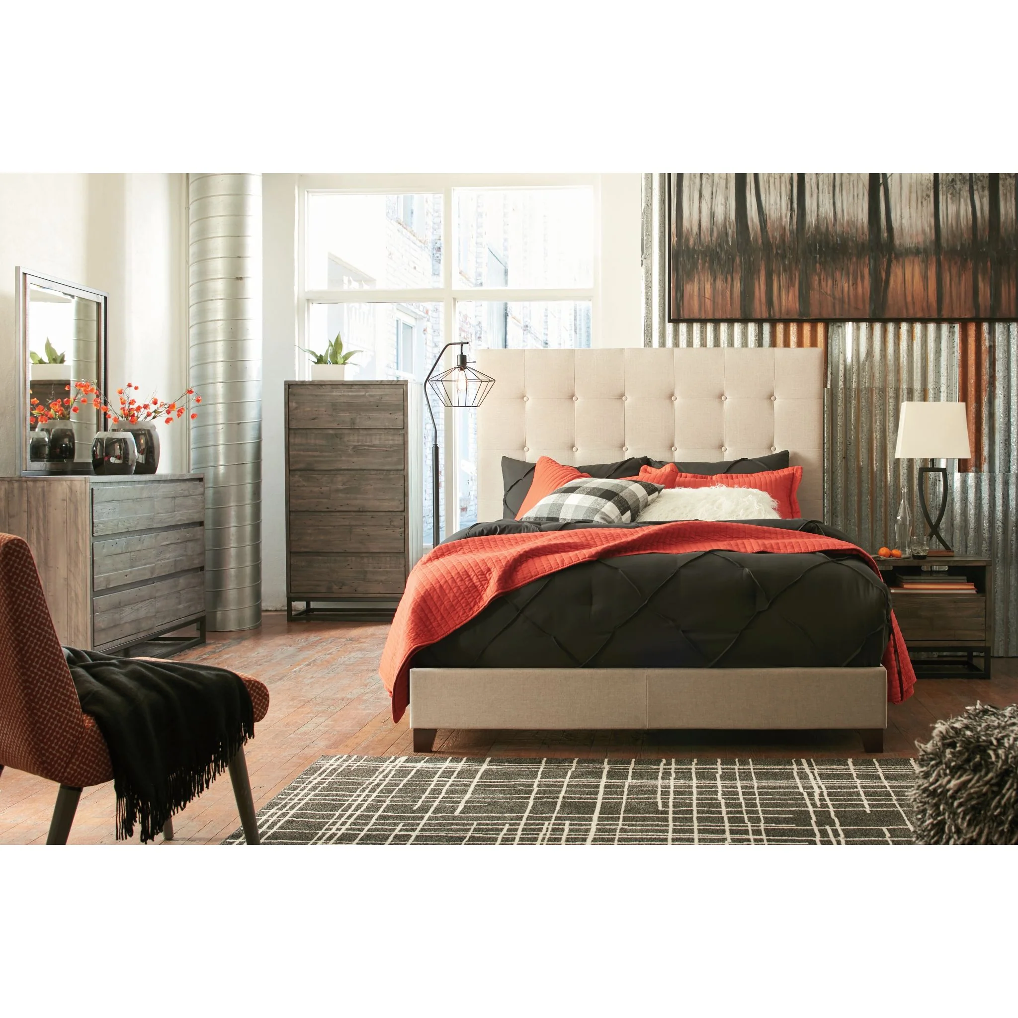 Dolante Upholstered Bed - Image 3