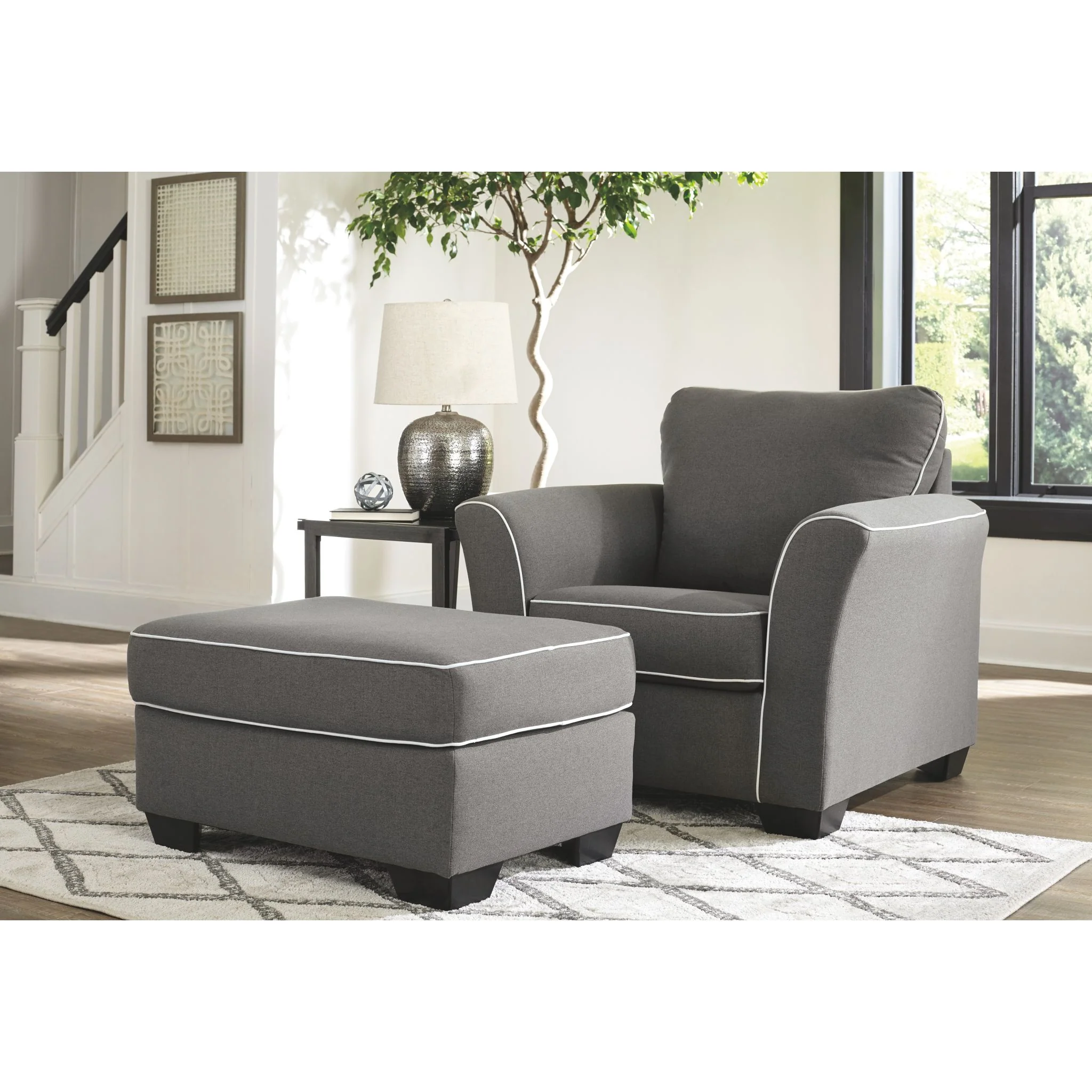 Domani Chair - Image 8