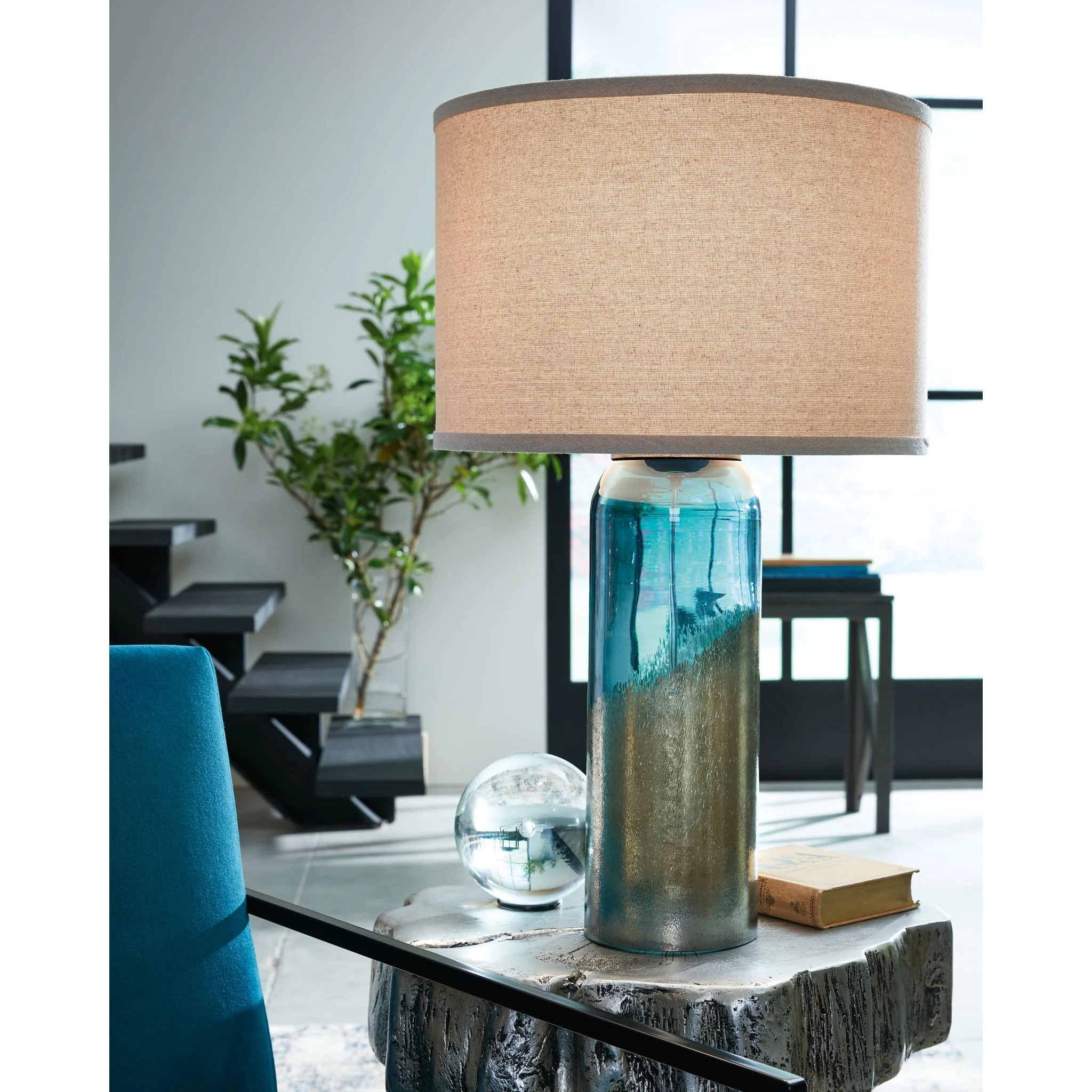 Dorahton Table Lamp (Single) - Image 2