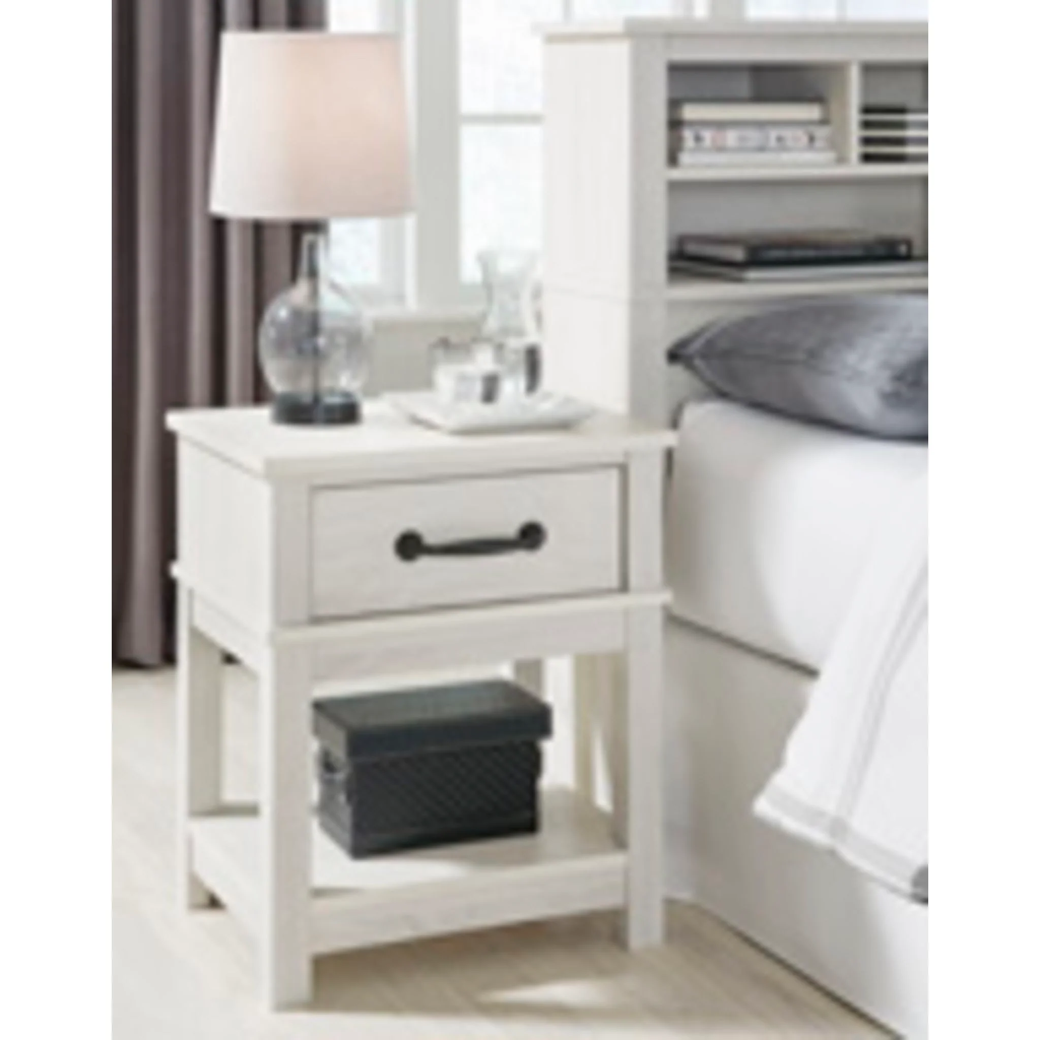 Dorrinson One Drawer Nightstand - Image 10