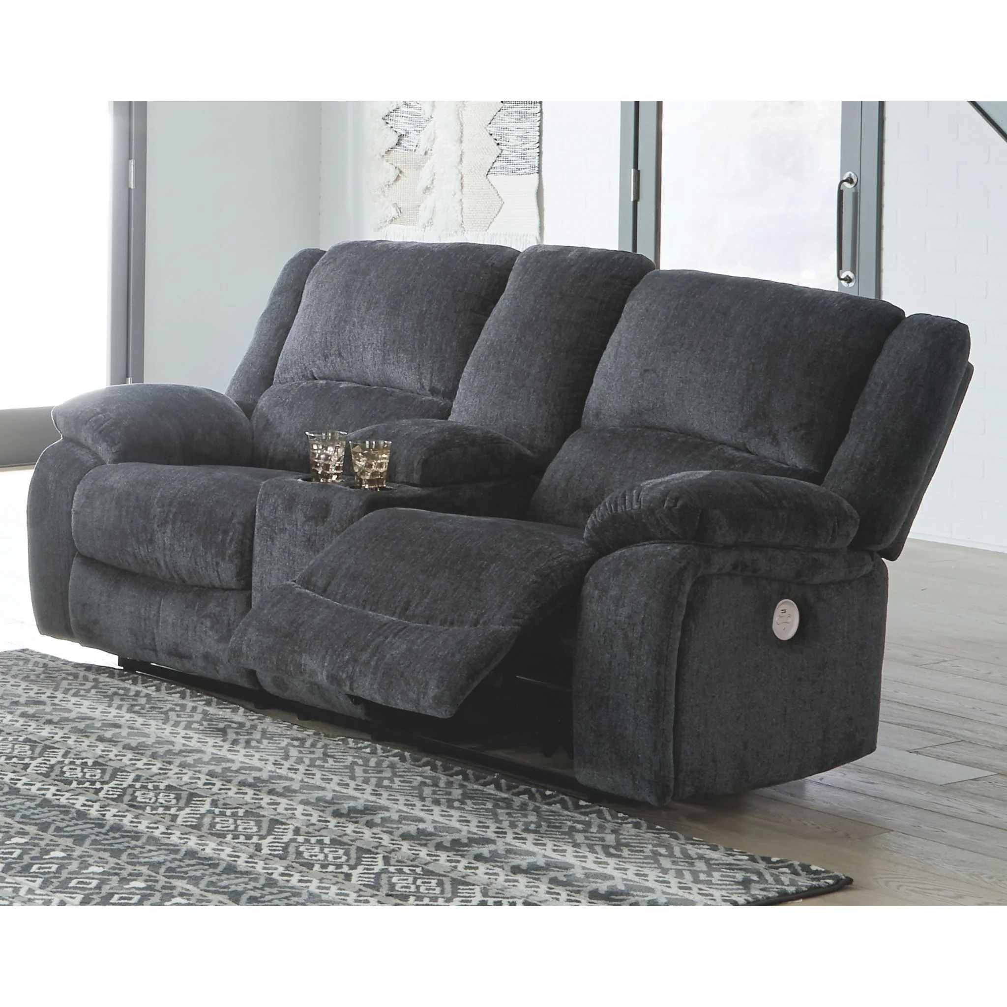 Draycoll Reclining Power Loveseat with Console - Image 6