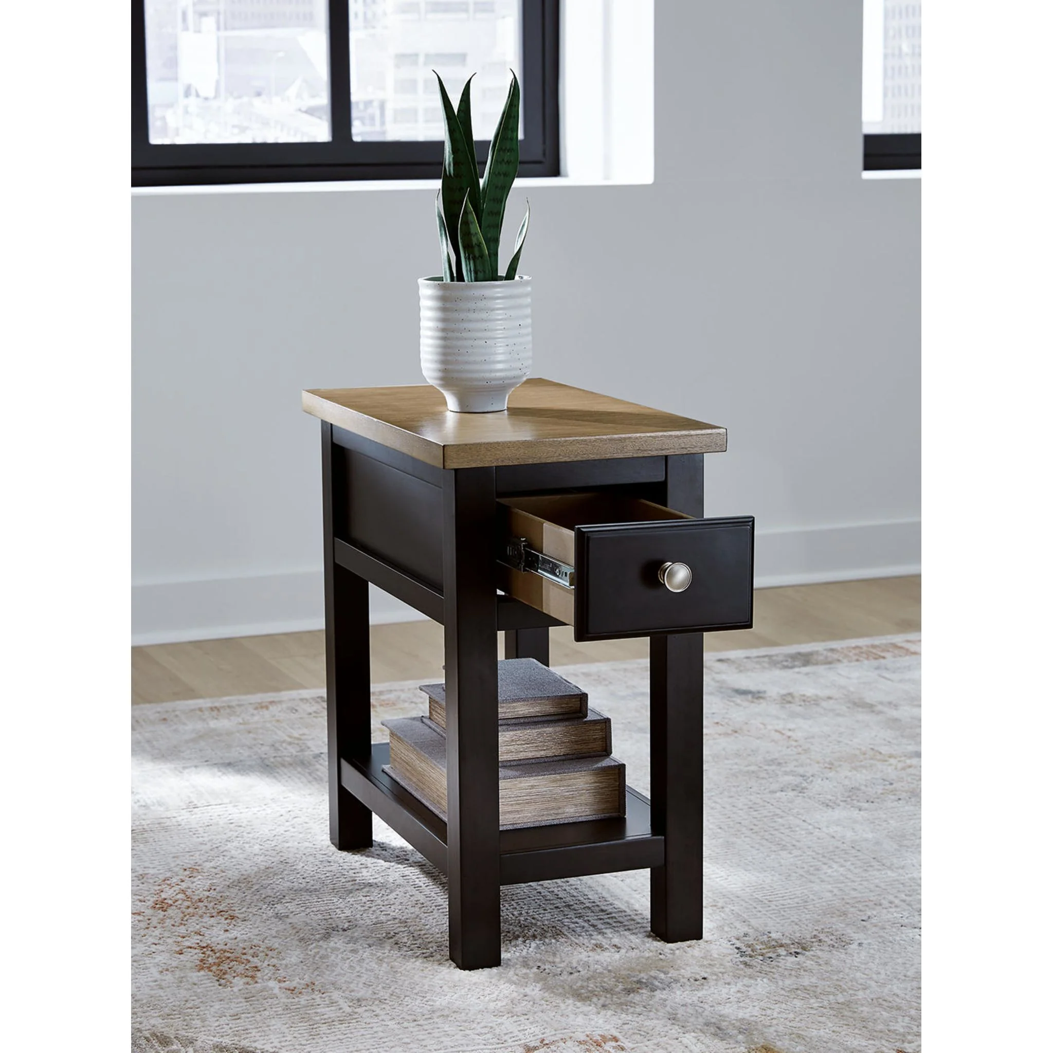 Drazmine Chairside End Table - Image 17