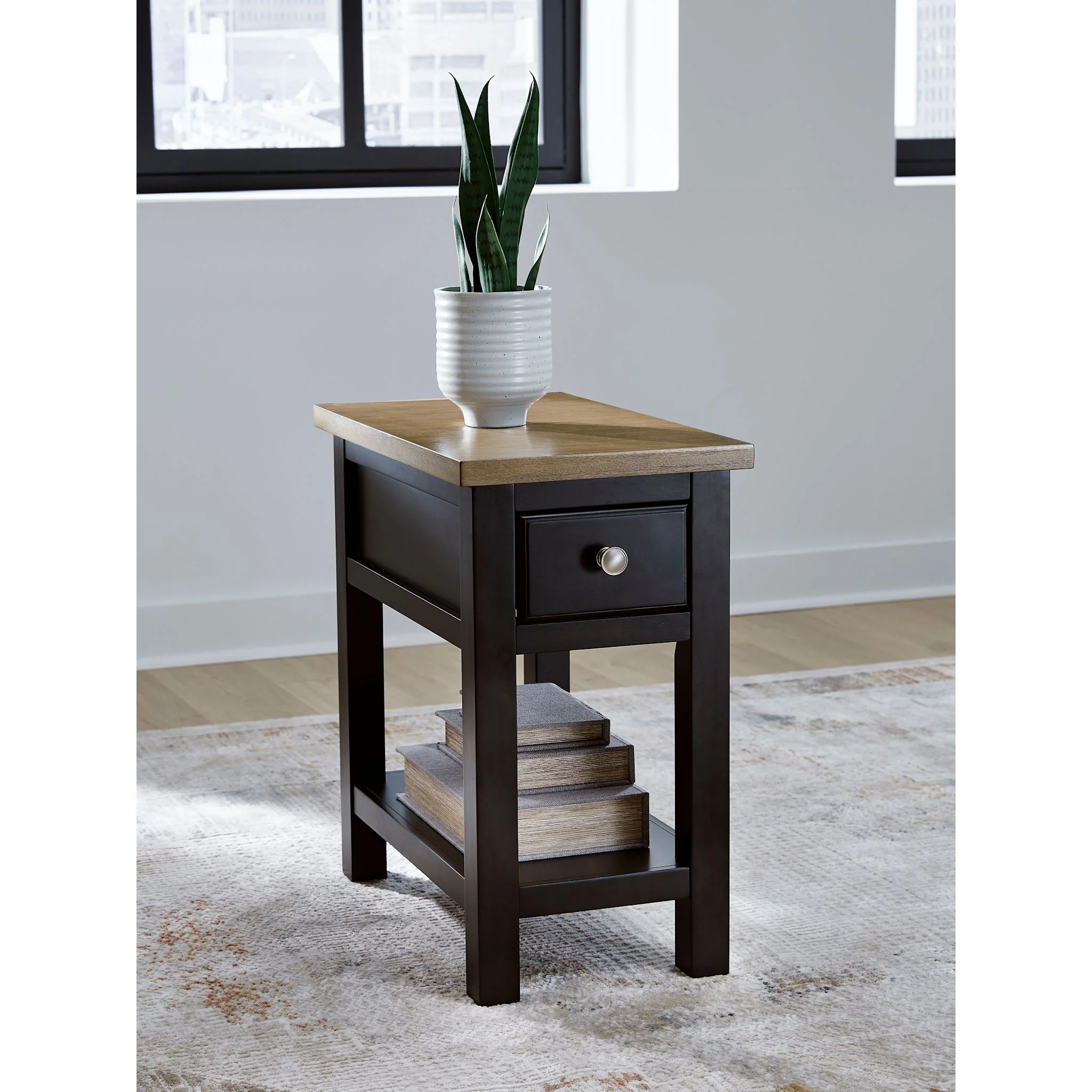 Drazmine Chairside End Table - Image 2