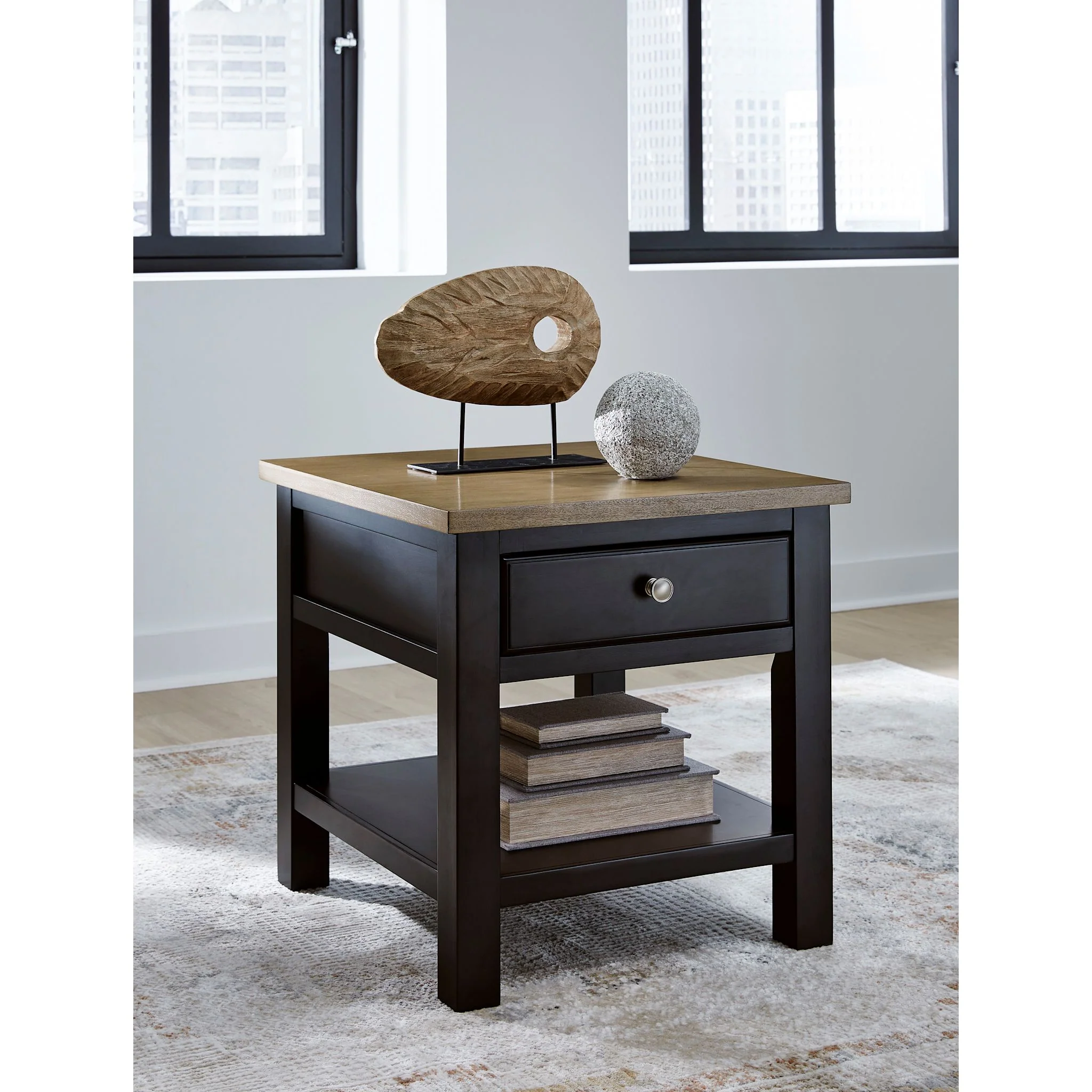 Drazmine End Table - Image 2