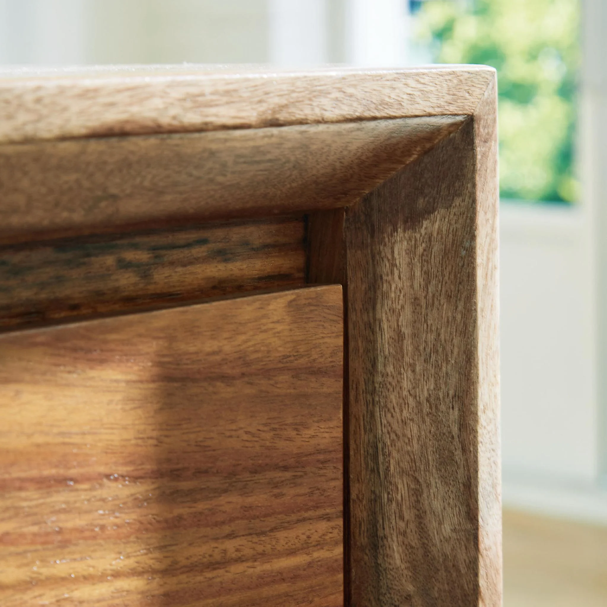 Dressonni Chest - Image 3