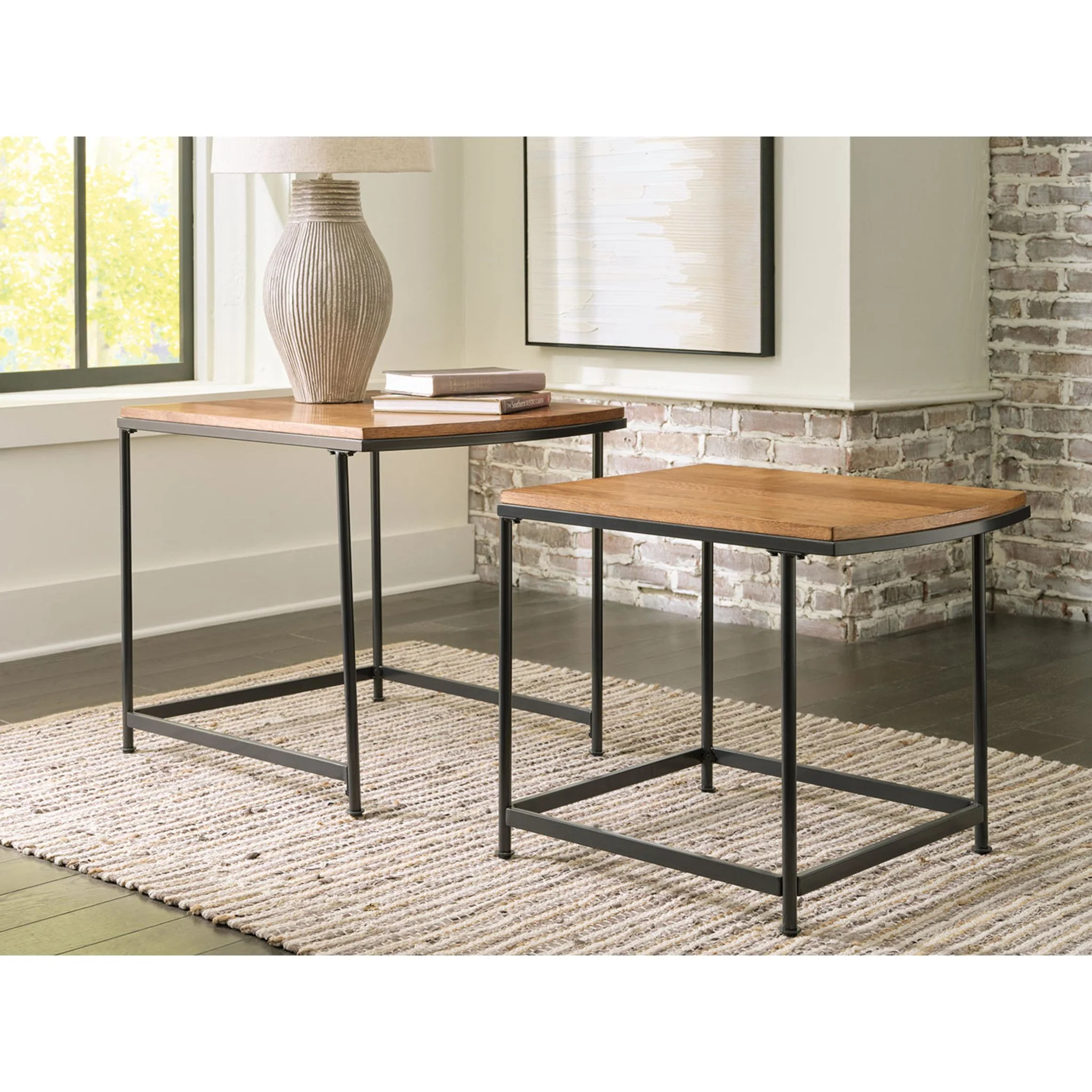 Drezmoore Nesting End Table (Set of 2) - Image 2