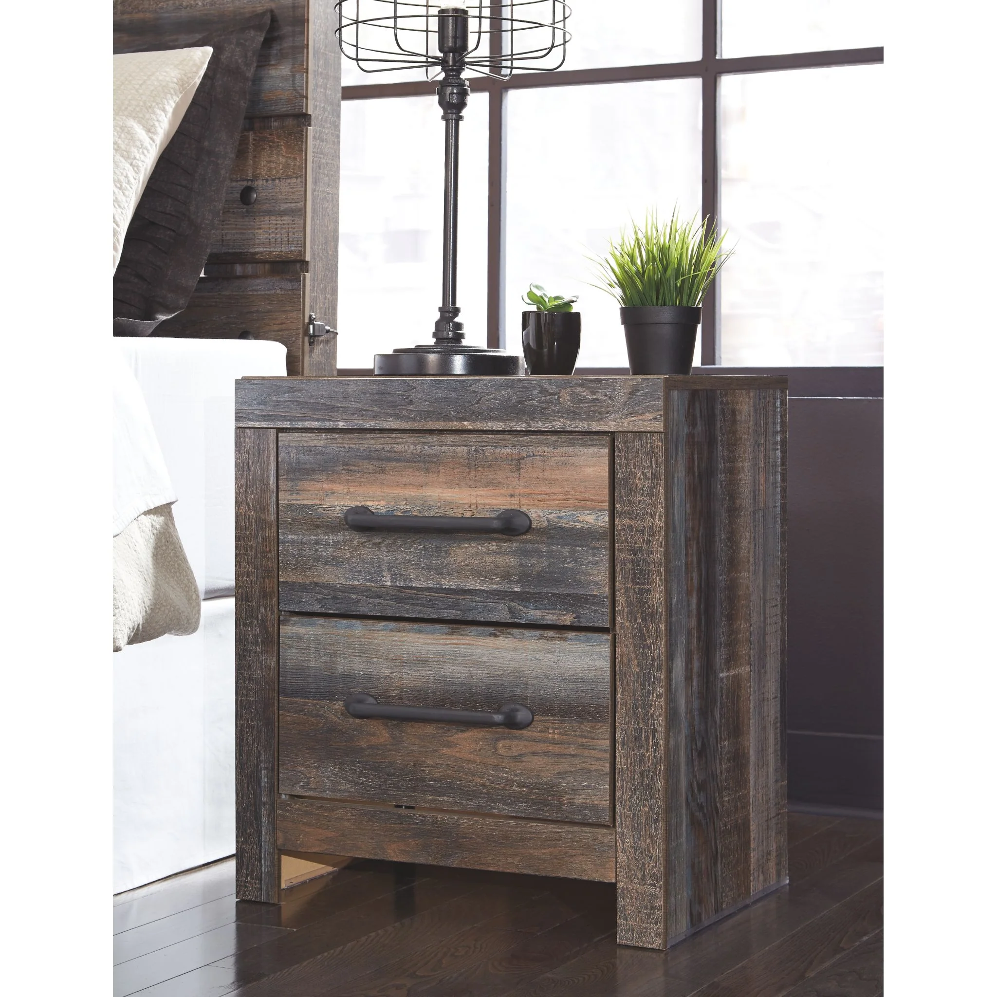 Drystan Nightstand - Image 2