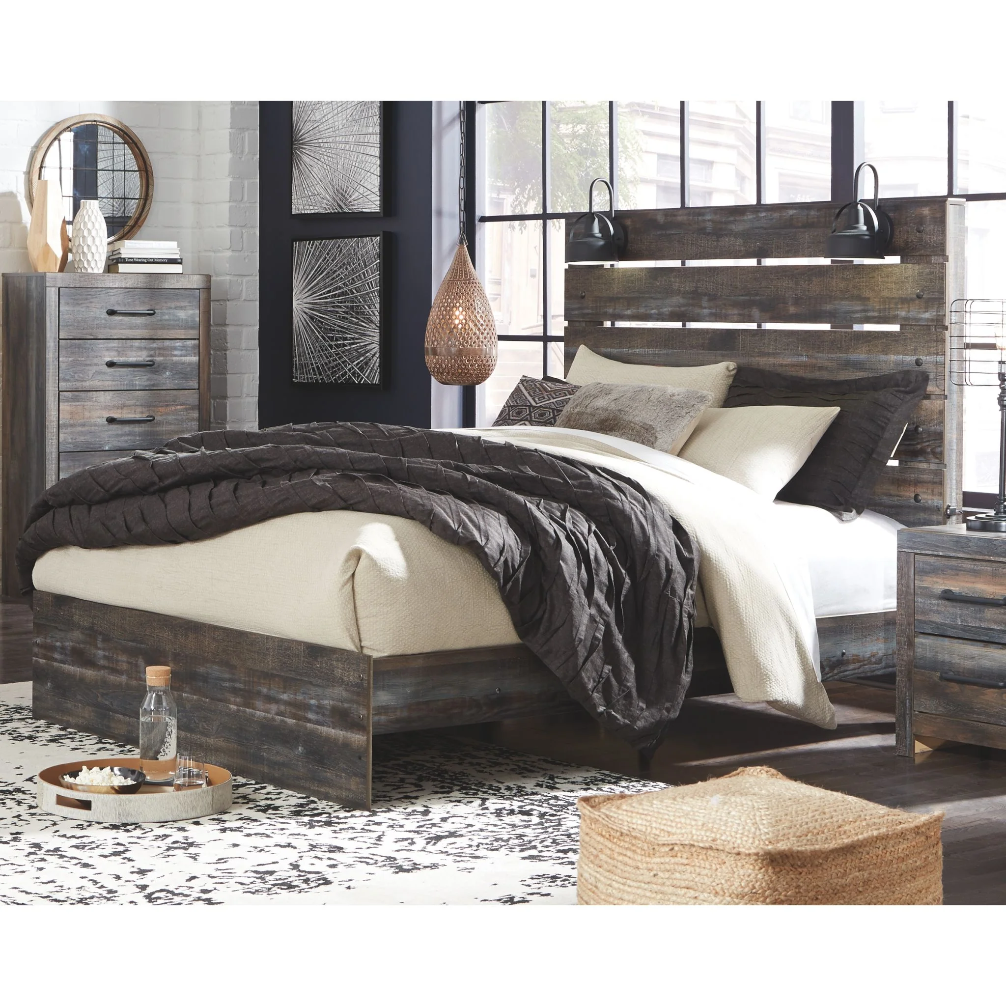 Drystan Panel Bed - Image 2