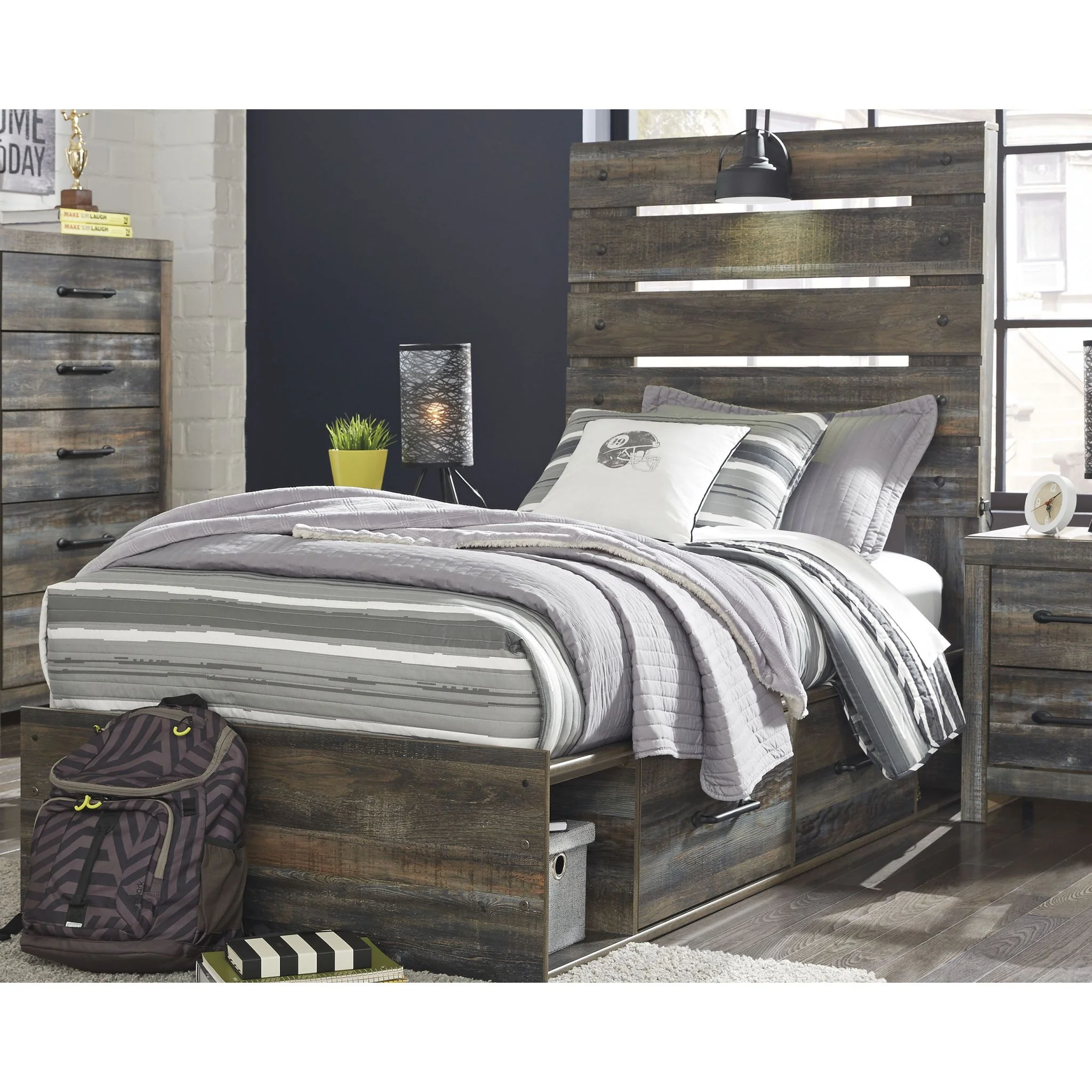 Drystan Panel Bed with 4 Drawer Storage - Image 4