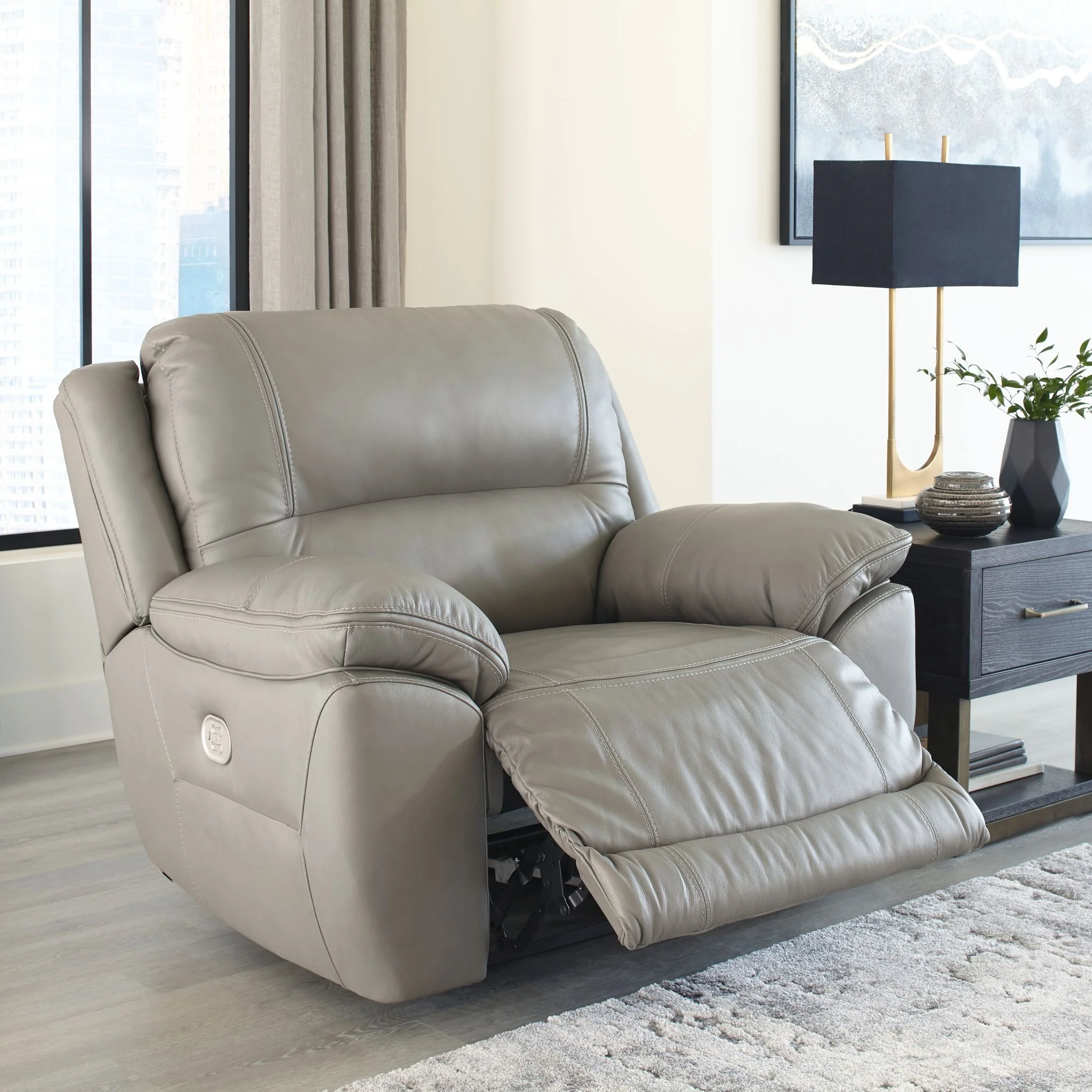 Dunleith Zero Wall Recliner with Power Headrest - Image 7