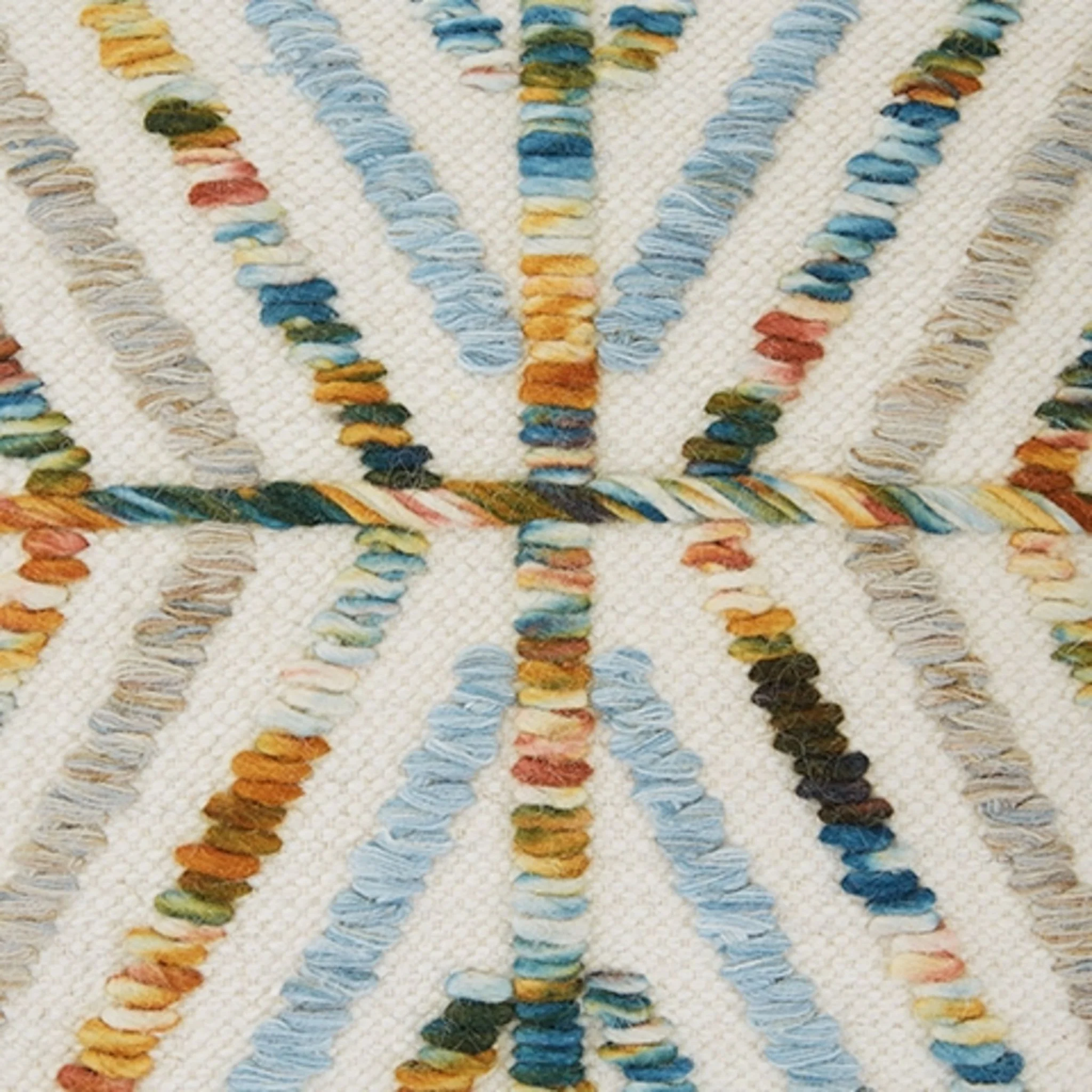 Dustee Pillow - Image 4