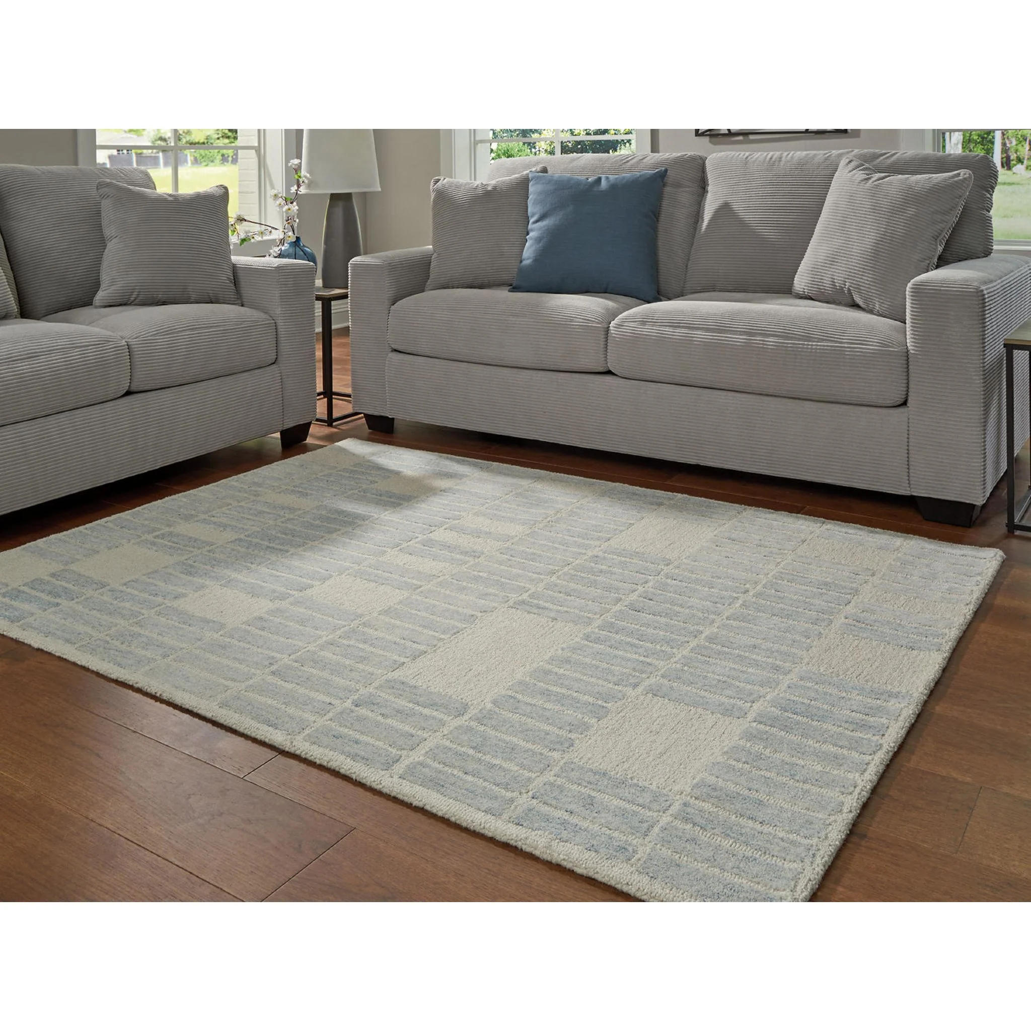 Dylanton Area Rug - Image 5