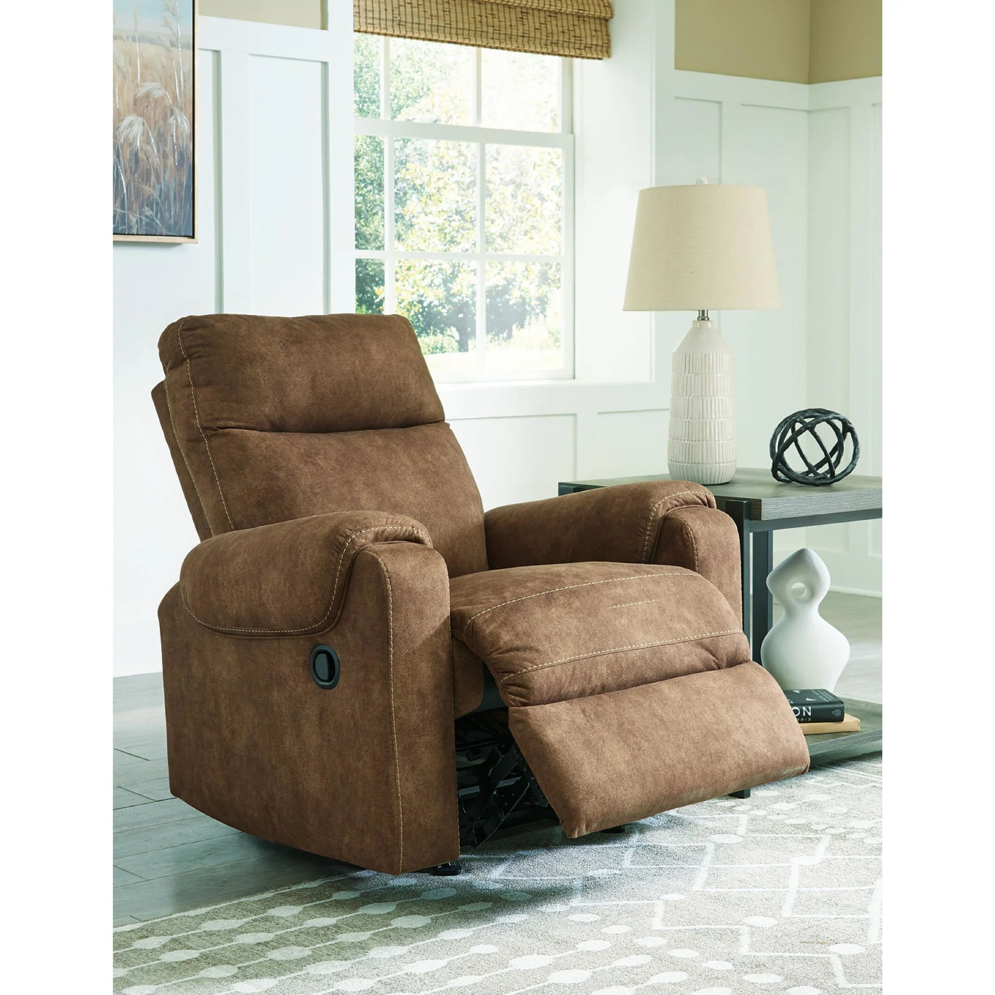 Edenwold Recliner - Image 10
