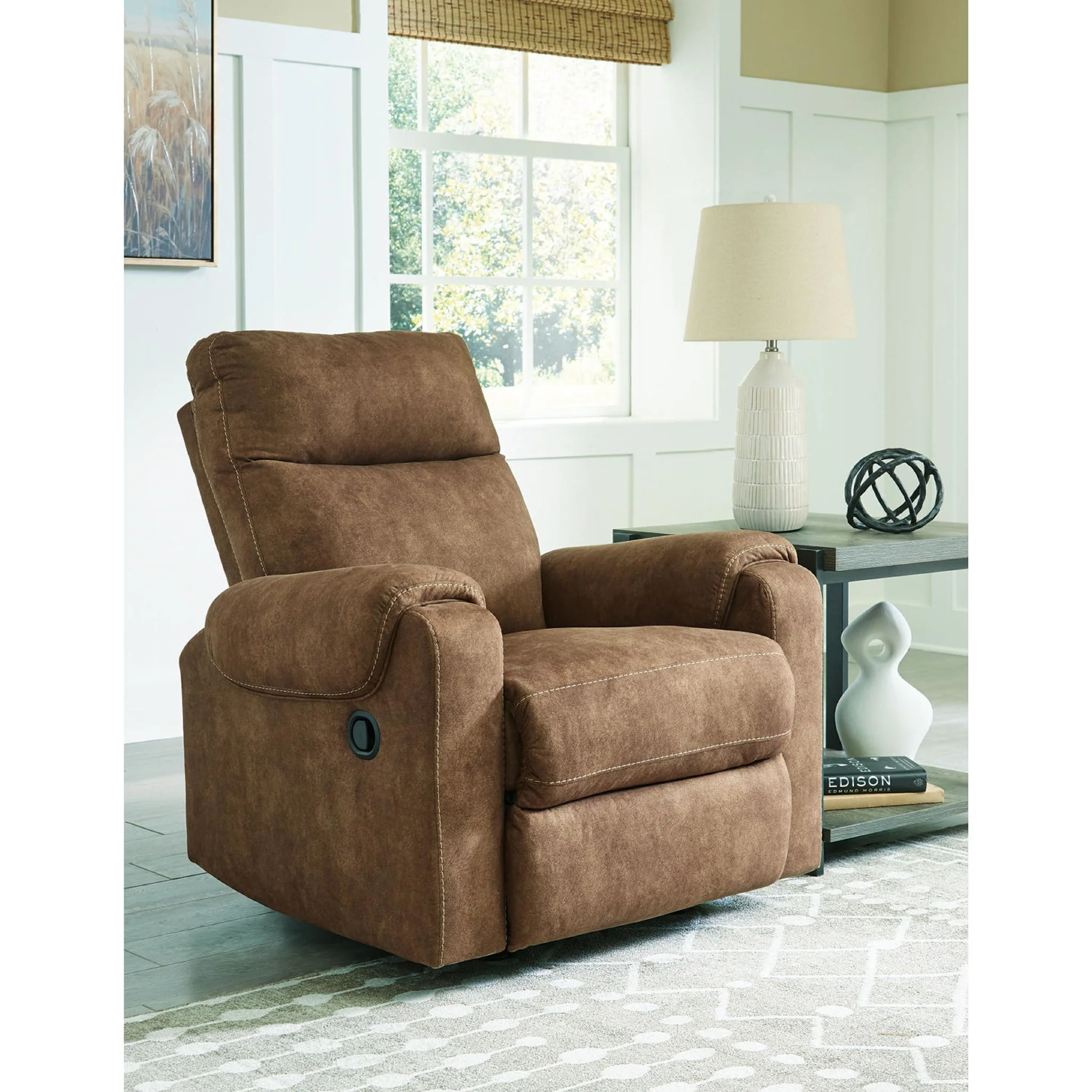 Edenwold Recliner - Image 2